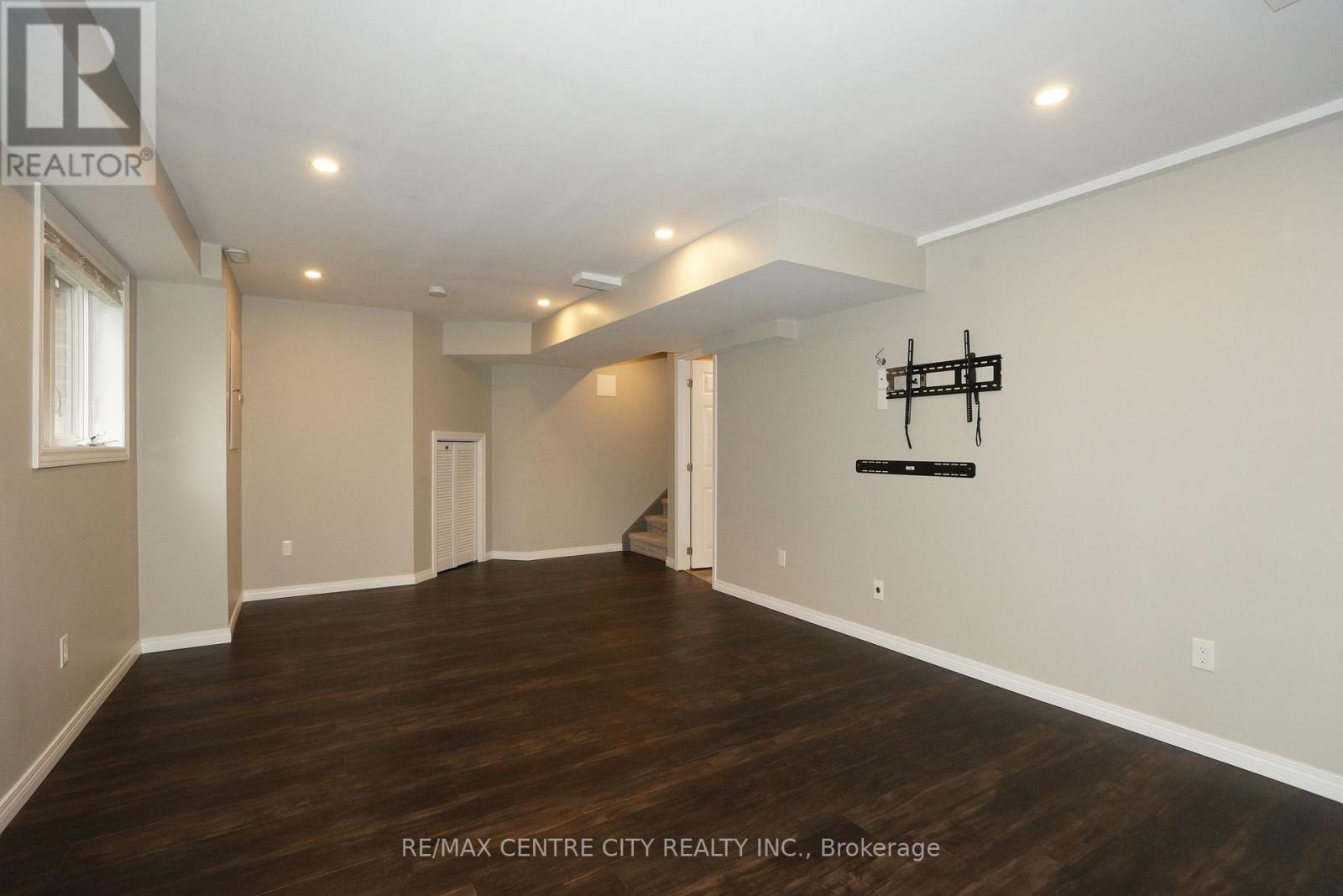 1509 Horseshoe Crescent, London North, Ontario  N5X 0L4 - Photo 26 - X12838176