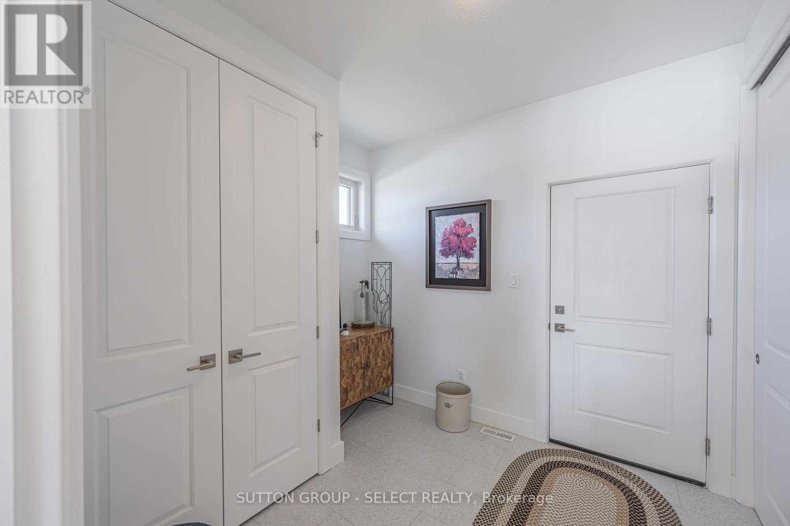 723 Pondhaven Road, Strathroy-Caradoc, Ontario  N0L 1W0 - Photo 24 - X12838252