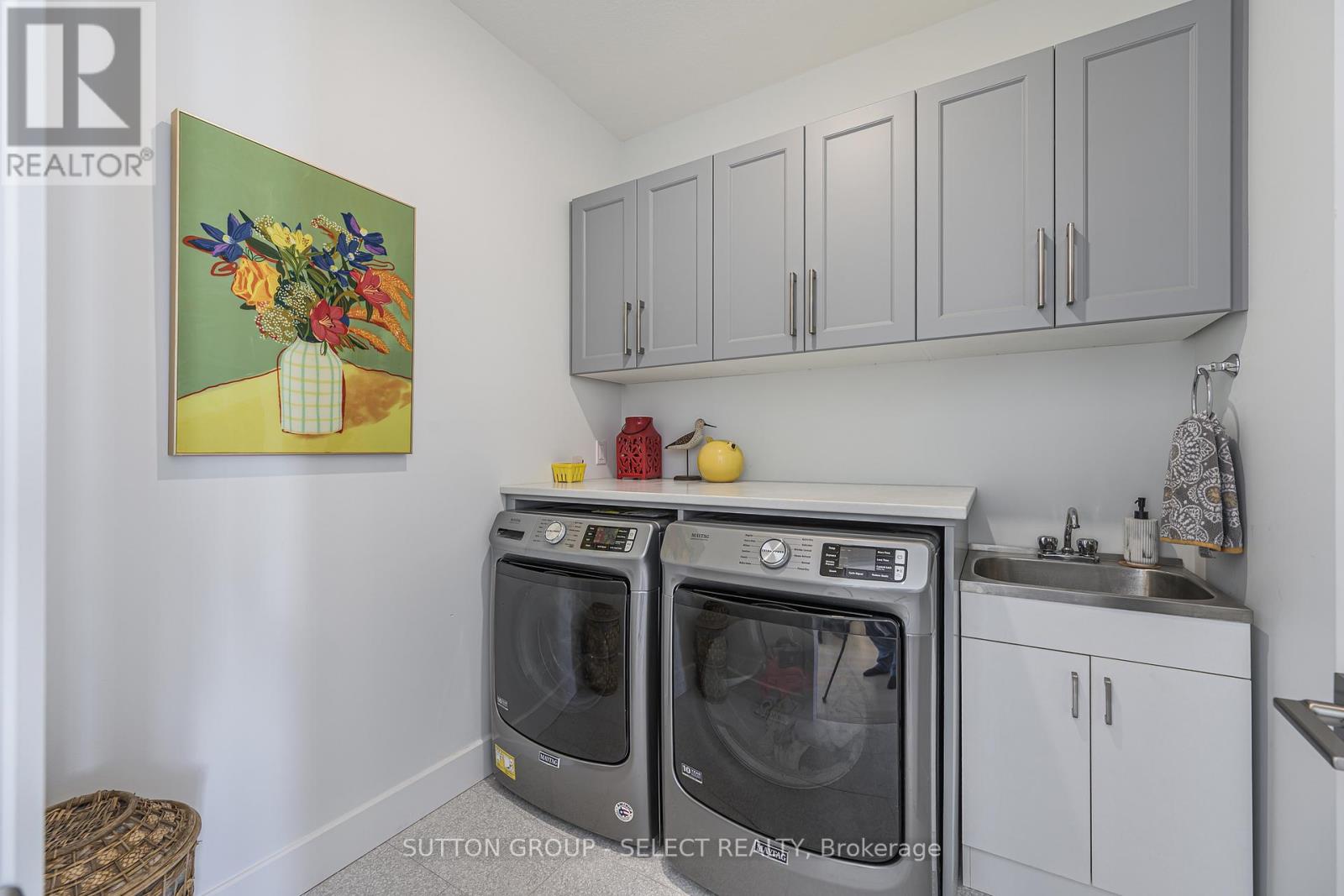 723 Pondhaven Road, Strathroy-Caradoc, Ontario  N0L 1W0 - Photo 25 - X12838252