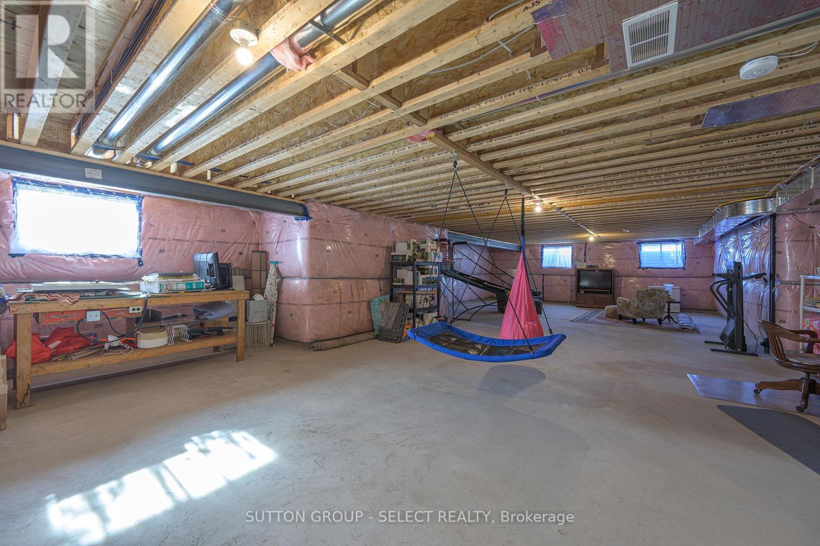 723 Pondhaven Road, Strathroy-Caradoc, Ontario  N0L 1W0 - Photo 26 - X12838252