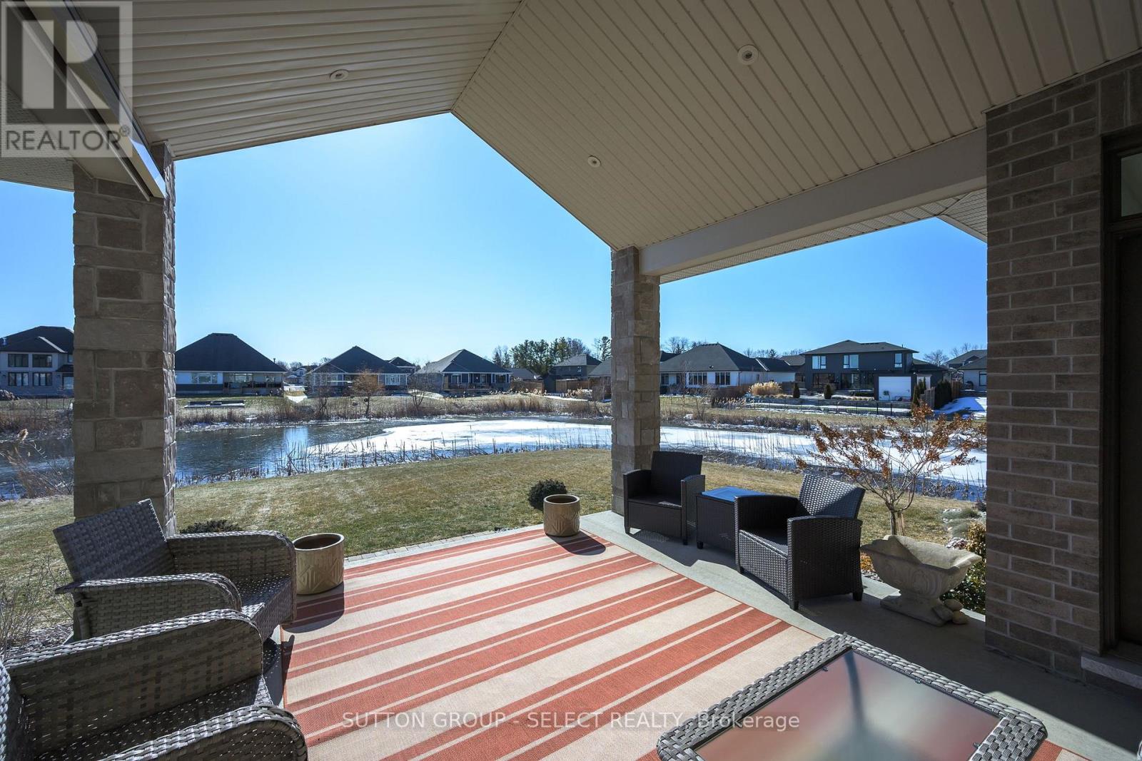 723 Pondhaven Road, Strathroy-Caradoc, Ontario  N0L 1W0 - Photo 29 - X12838252