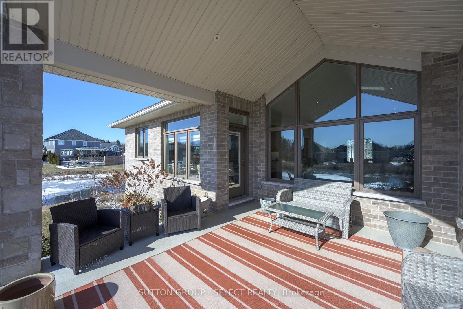 723 Pondhaven Road, Strathroy-Caradoc, Ontario  N0L 1W0 - Photo 30 - X12838252