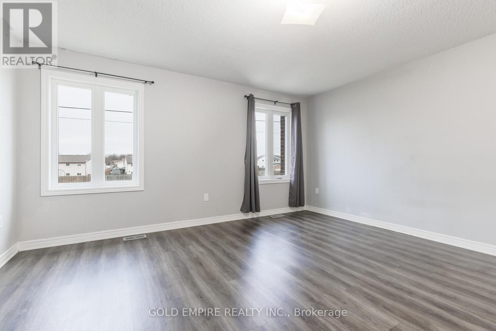 7511 Marpin Court, Niagara Falls, Ontario  L2H 0P3 - Photo 15 - X12838280