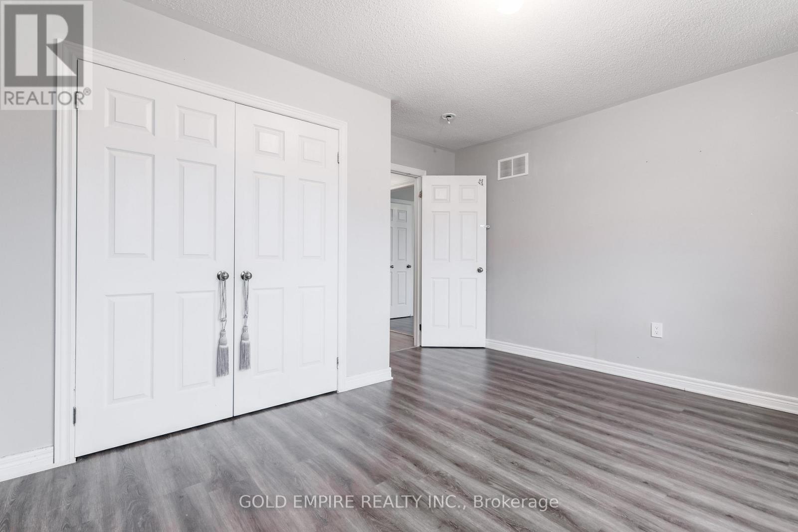 7511 Marpin Court, Niagara Falls, Ontario  L2H 0P3 - Photo 21 - X12838280