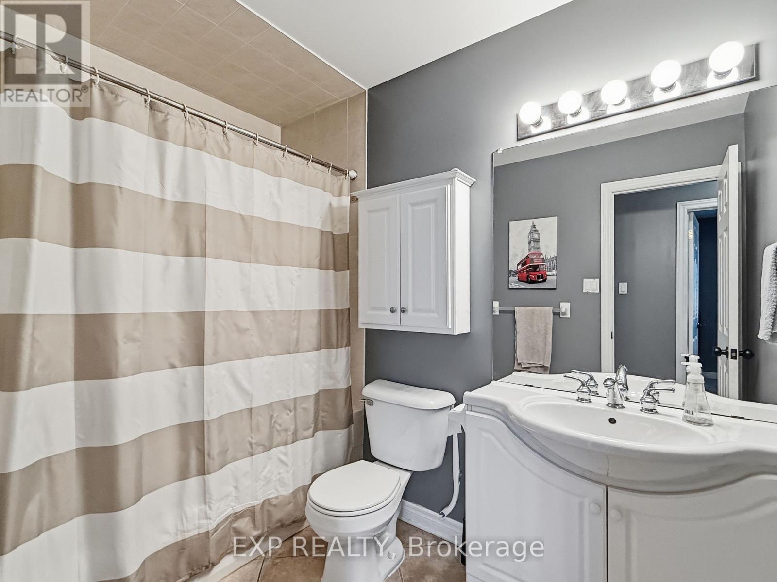 7 - 638 Wharncliffe Road S, London South, Ontario  N6J 2N4 - Photo 16 - X12838308