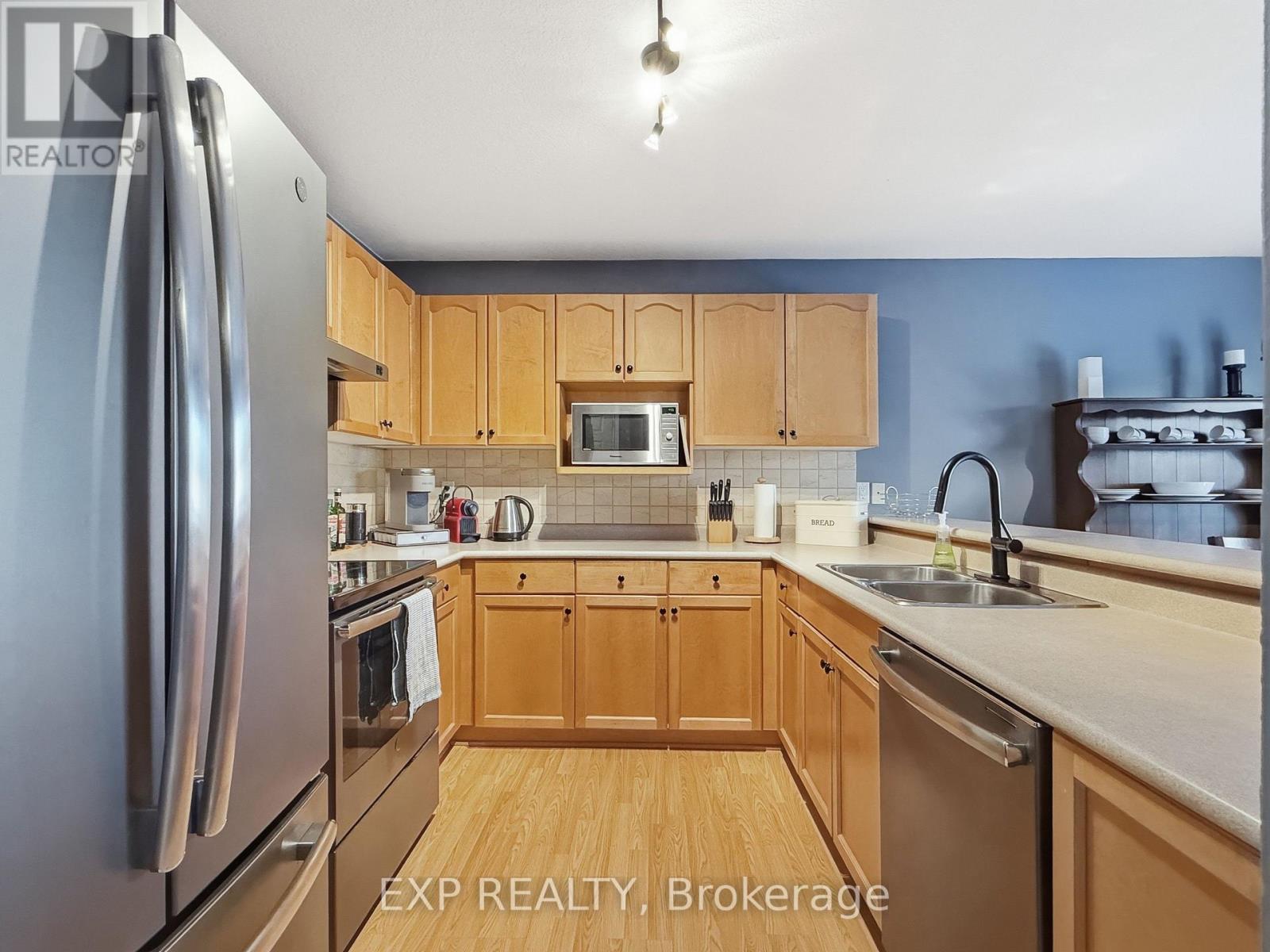 7 - 638 Wharncliffe Road S, London South, Ontario  N6J 2N4 - Photo 7 - X12838308