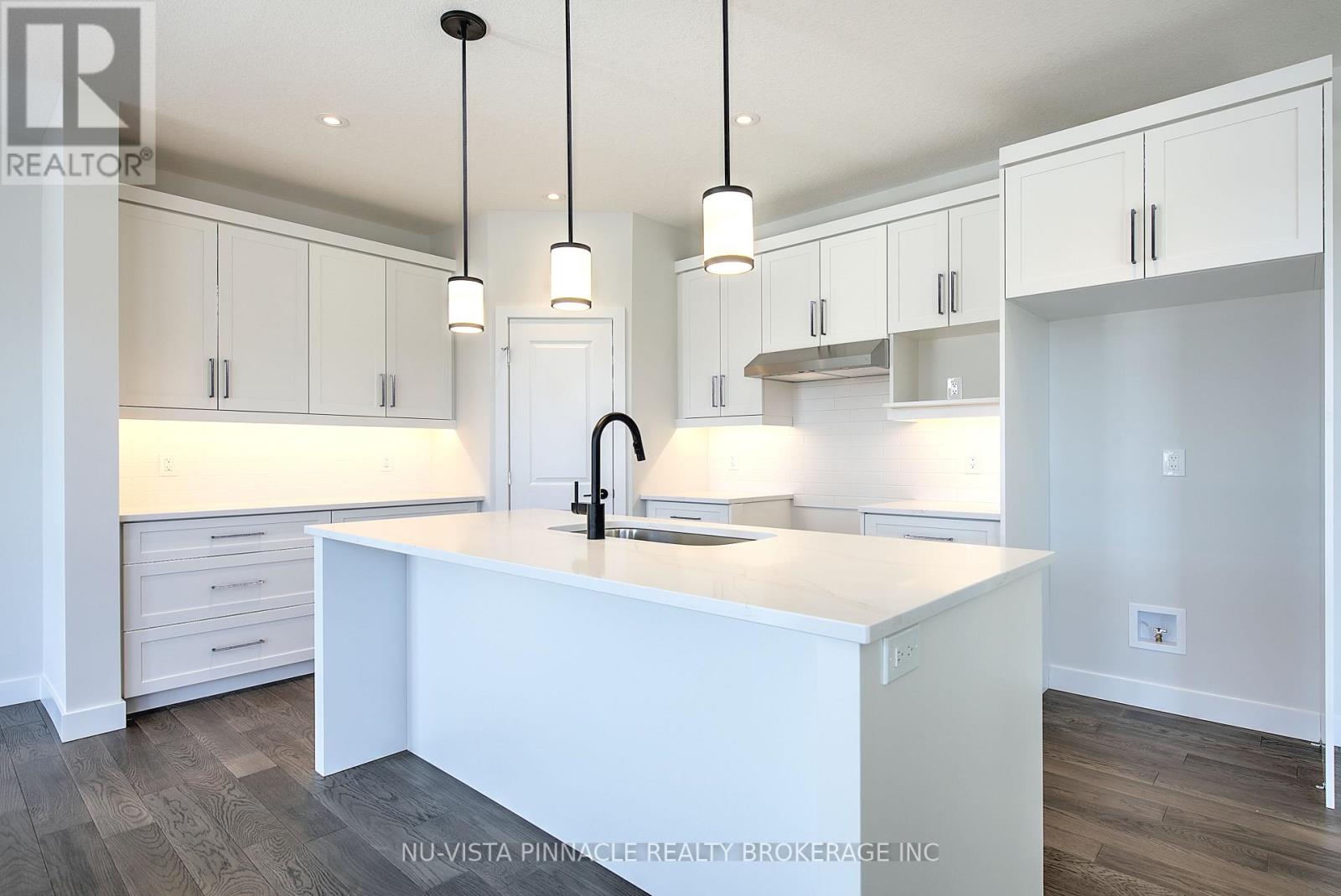 2577 Buroak Drive, London North, Ontario  N6G 3W1 - Photo 19 - X12838384