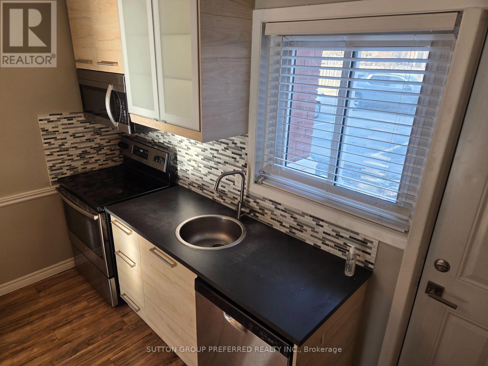 110 - 1090 Kipps Lane, London East, Ontario  N5Y 1V4 - Photo 6 - X12838448