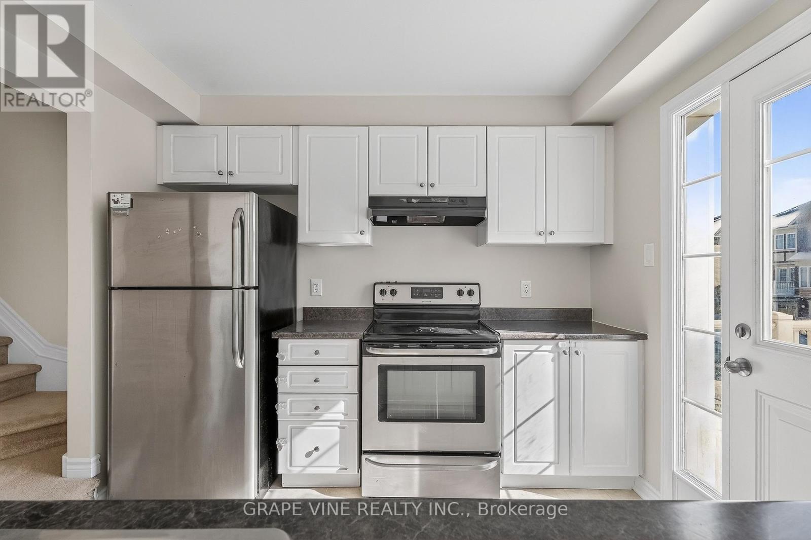 330 Sweet Grass Circle, Ottawa, Ontario  K2J 5W9 - Photo 20 - X12838242