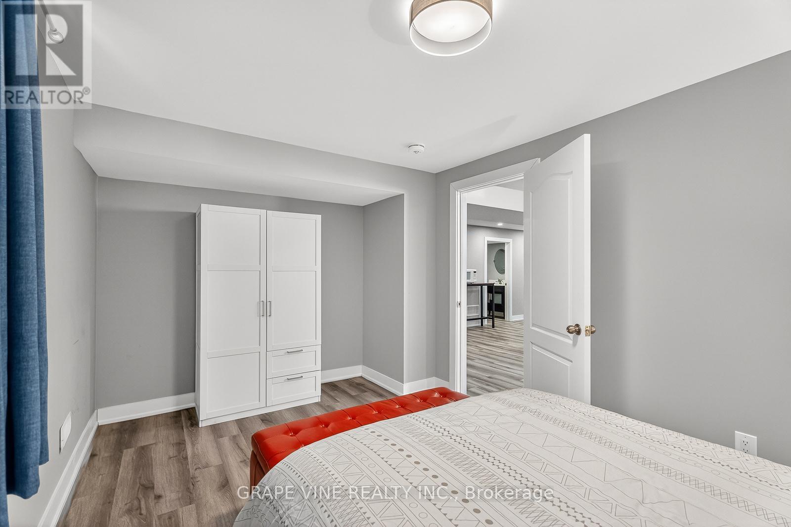 112 Sunita Crescent, Ottawa, Ontario  K2J 5S5 - Photo 34 - X12838276