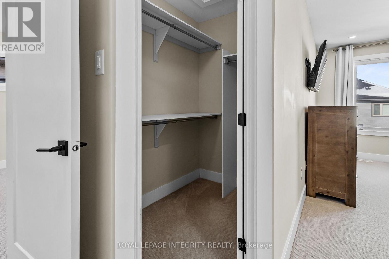 332 Haliburton Heights, Ottawa, Ontario  K2V 0G1 - Photo 24 - X12838350