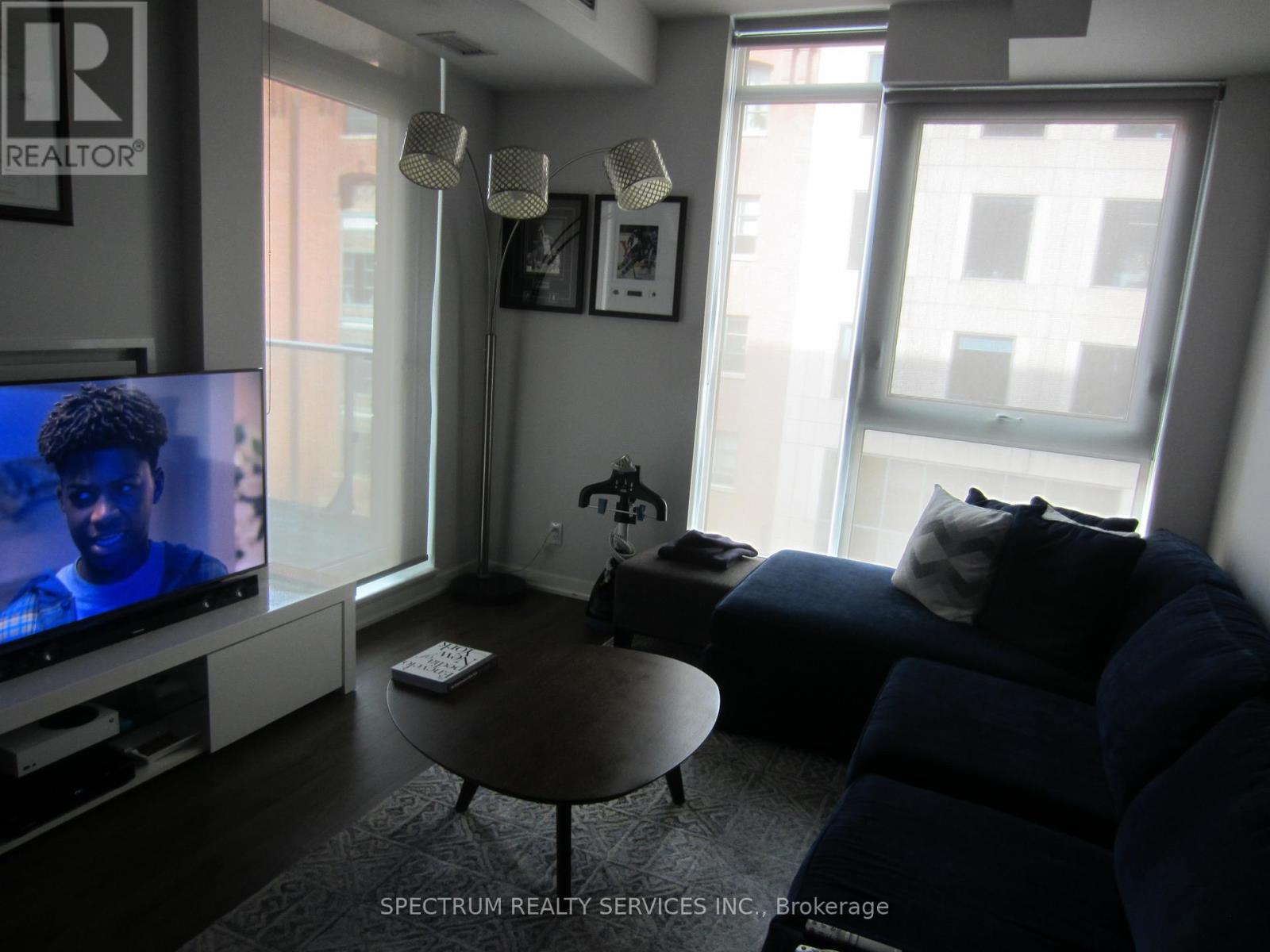 417 - 199 Richmond Street, Toronto, Ontario  M5V 0H4 - Photo 14 - C12835772