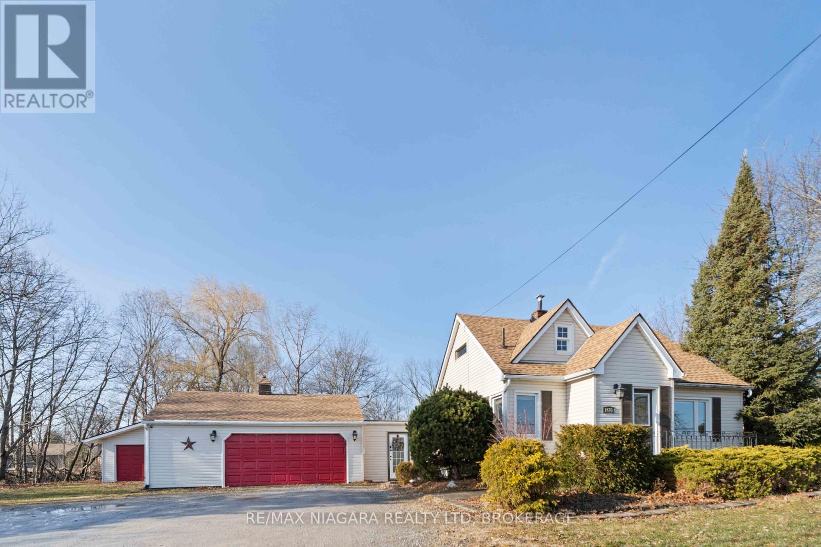 1671 THIRD STREET LOUTH STREET, St. Catharines, Ontario