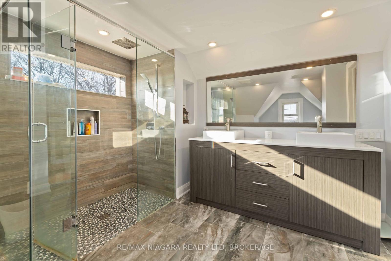 1671 Third Street Louth Street, St. Catharines, Ontario  L2R 6P9 - Photo 20 - X12838216