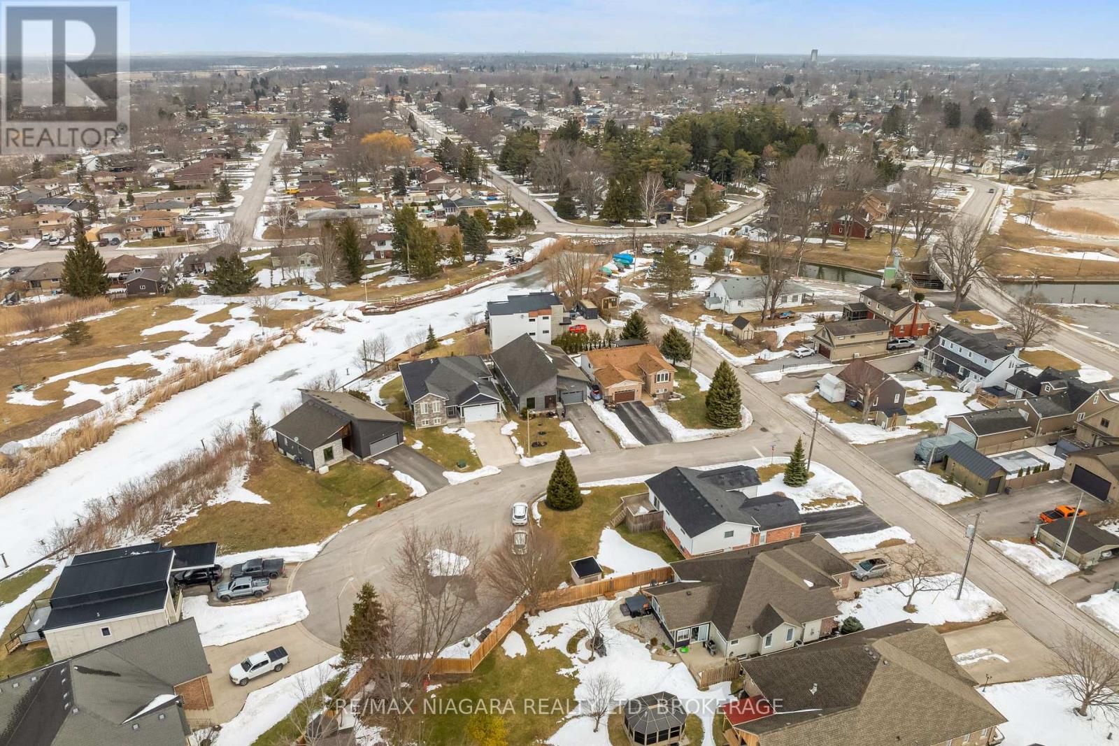 5 Heron Pointe Road, Port Colborne, Ontario  L3K 6A9 - Photo 39 - X12838248