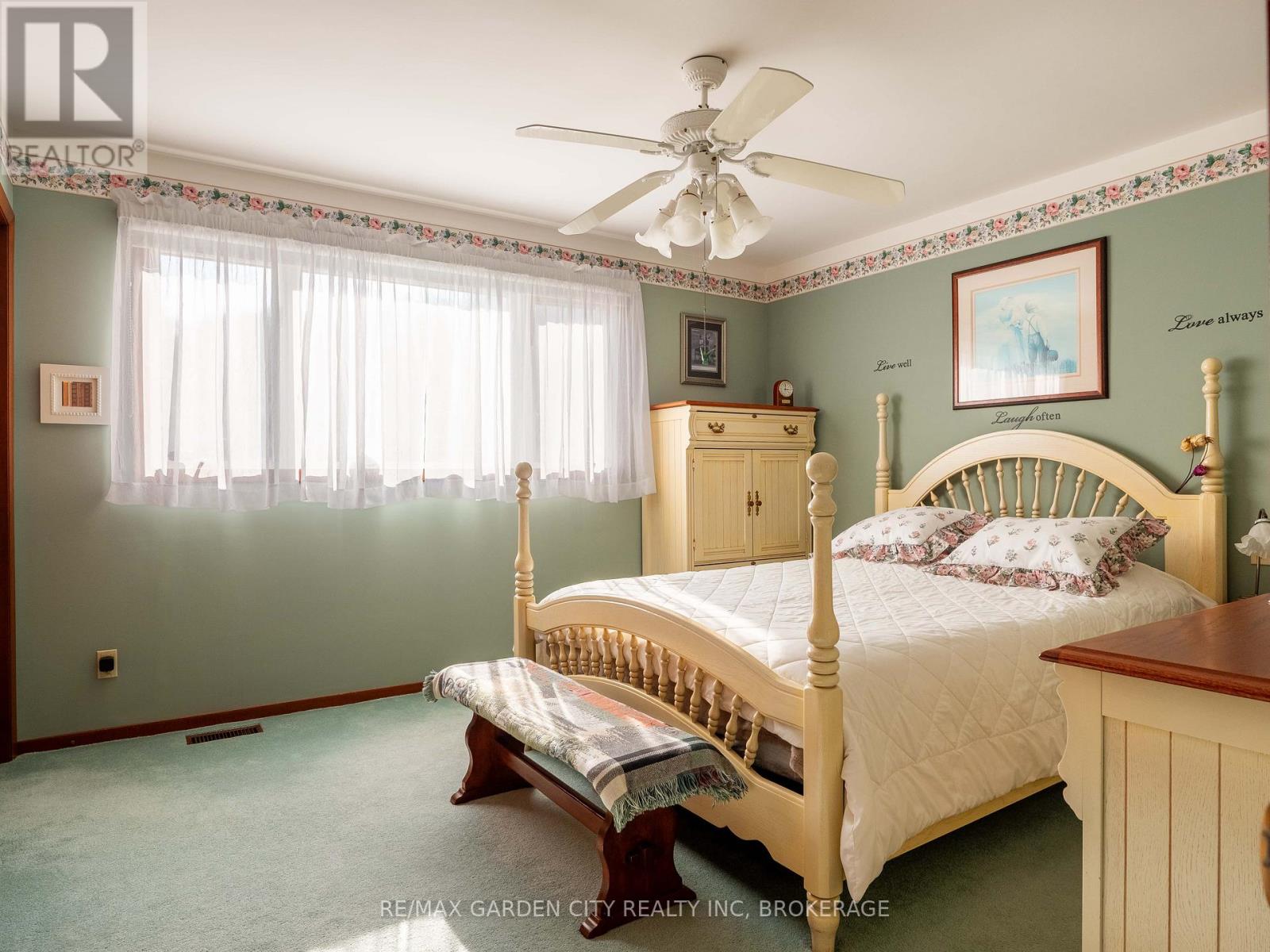 1609 Pelham Road, St. Catharines, Ontario  L2R 6P7 - Photo 14 - X12838272