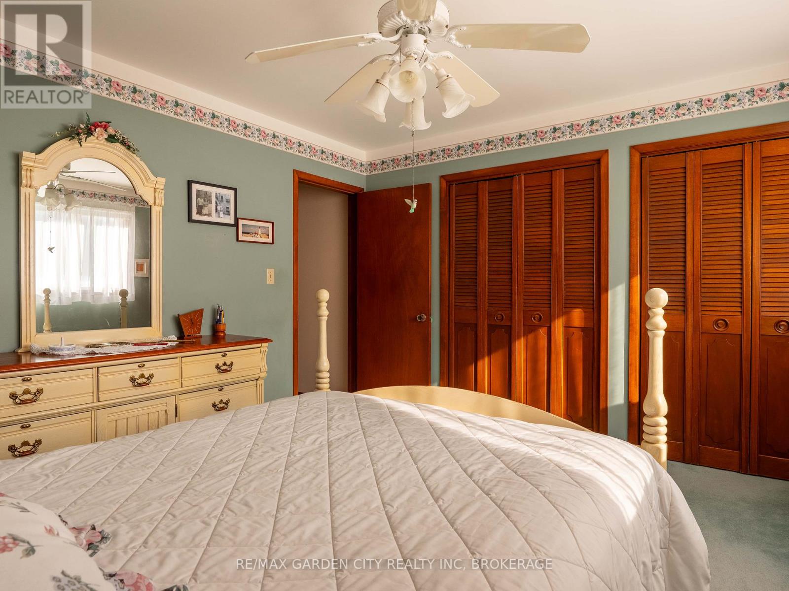 1609 Pelham Road, St. Catharines, Ontario  L2R 6P7 - Photo 15 - X12838272