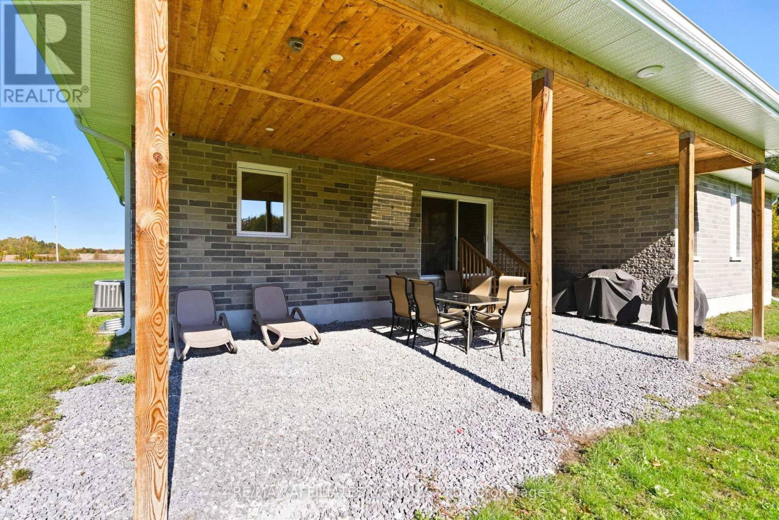 17026 Myers Road, South Stormont, Ontario  K0C 2A0 - Photo 39 - X12705964