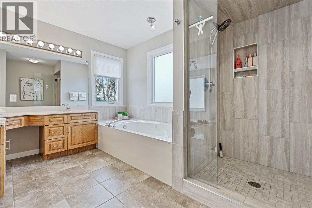 33 Sunset Crescent, Okotoks, Alberta  T1S 1P3 - Photo 25 - A2290204