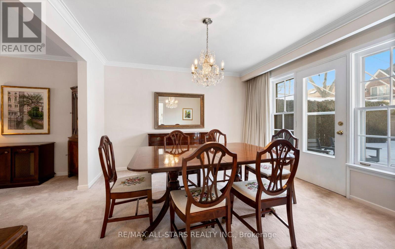 28 Montressor Drive, Toronto, Ontario  M2P 1Z1 - Photo 10 - C12838126