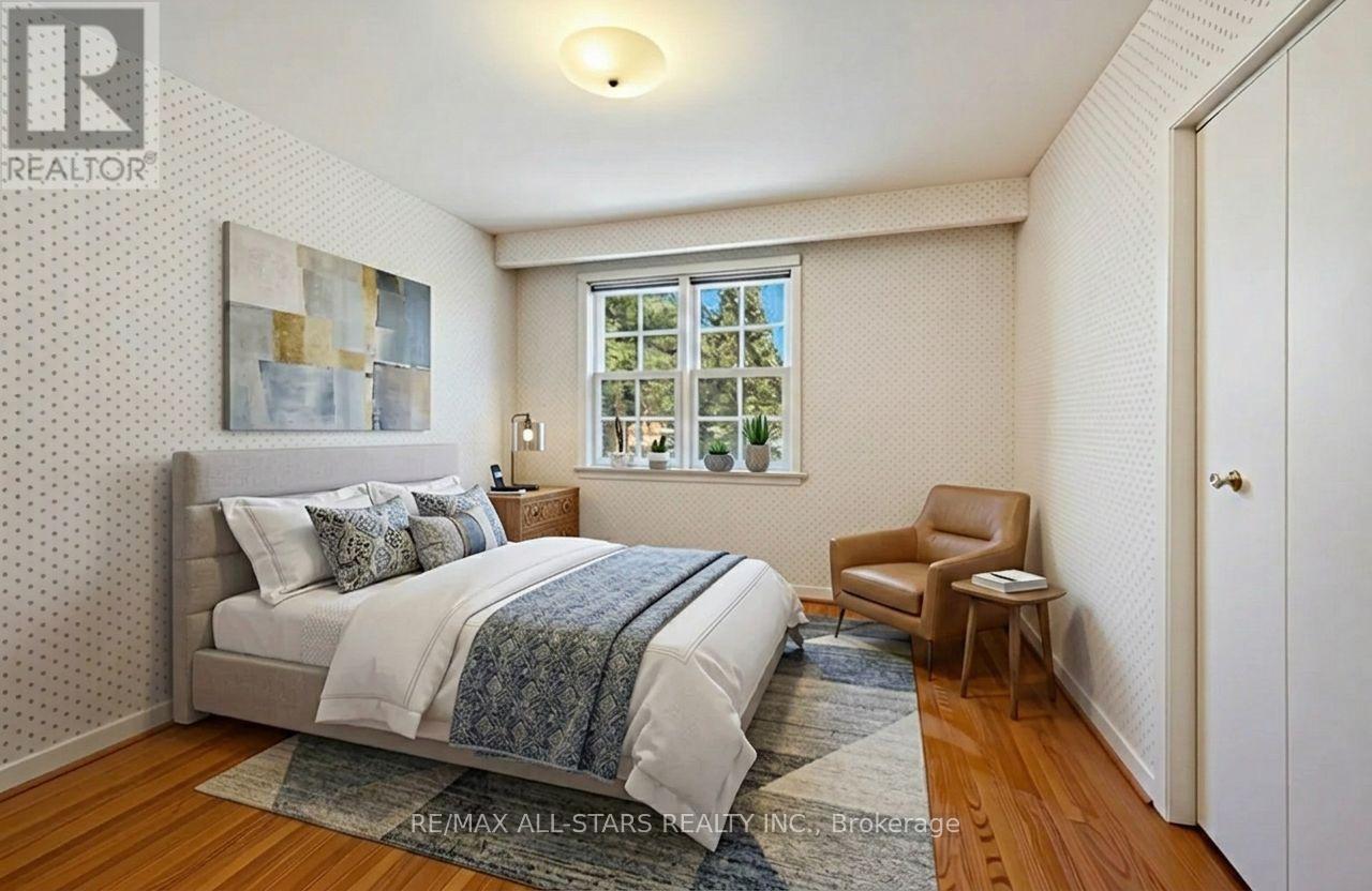 28 Montressor Drive, Toronto, Ontario  M2P 1Z1 - Photo 24 - C12838126