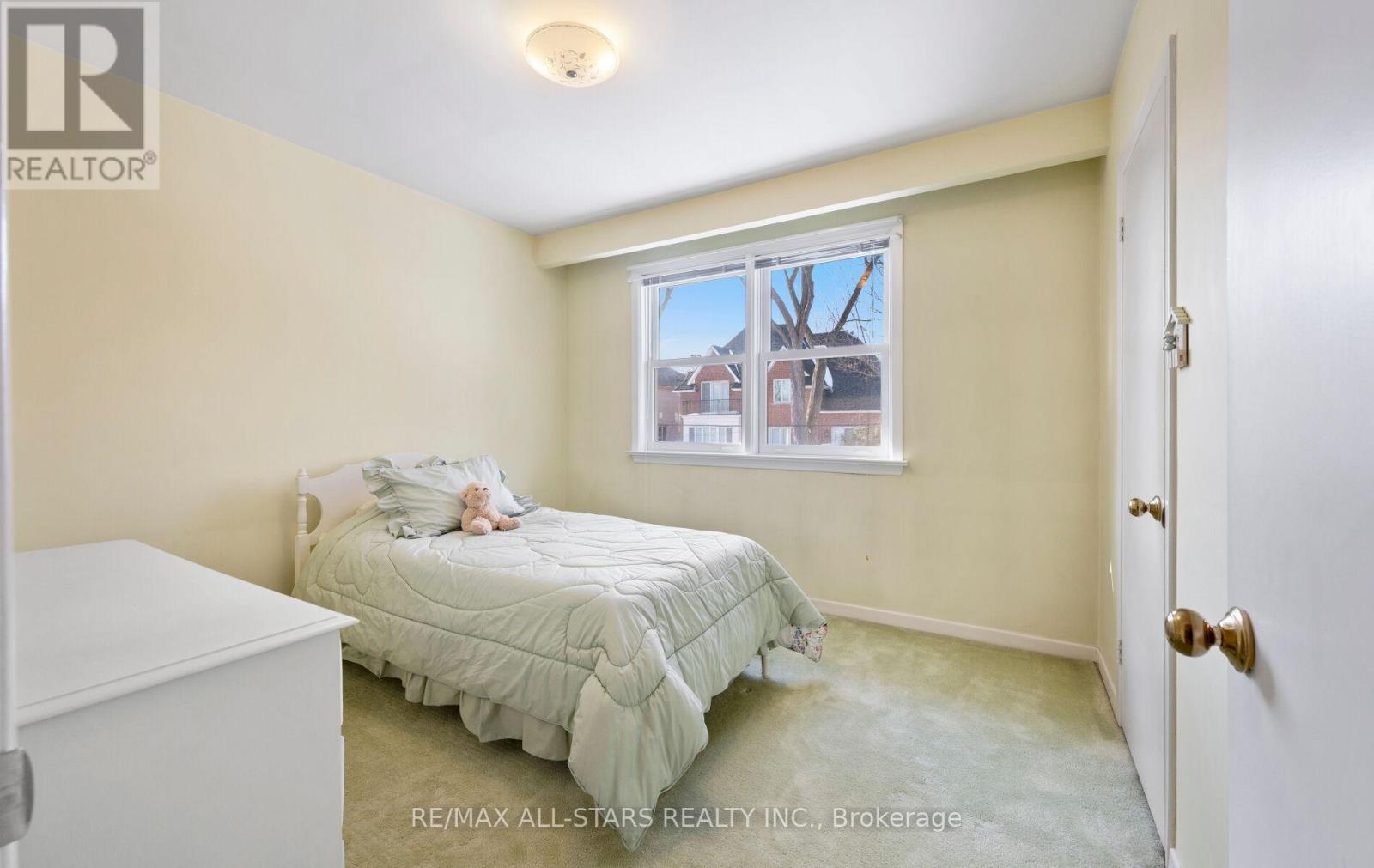 28 Montressor Drive, Toronto, Ontario  M2P 1Z1 - Photo 26 - C12838126