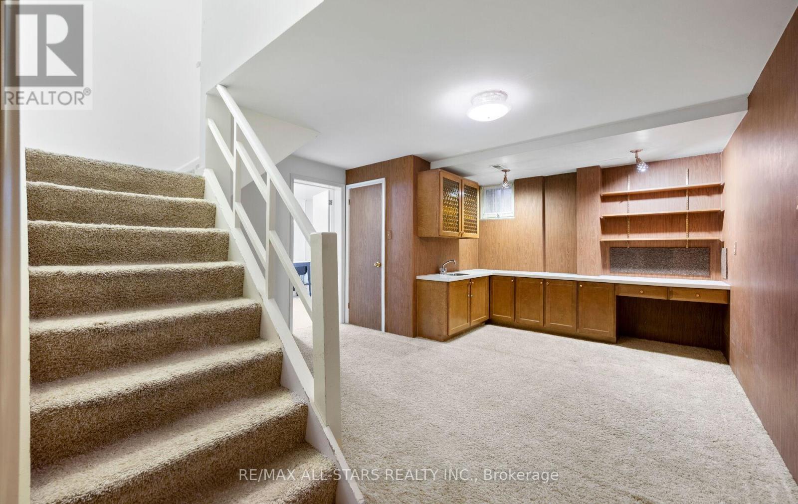 28 Montressor Drive, Toronto, Ontario  M2P 1Z1 - Photo 28 - C12838126