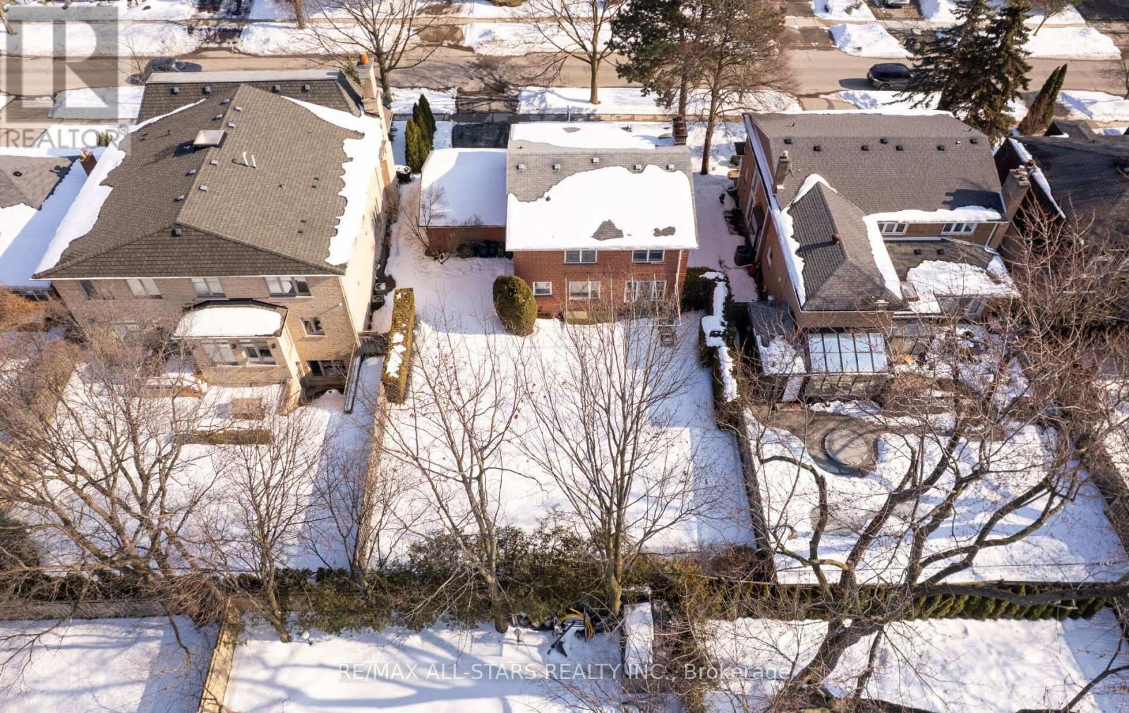 28 Montressor Drive, Toronto, Ontario  M2P 1Z1 - Photo 43 - C12838126