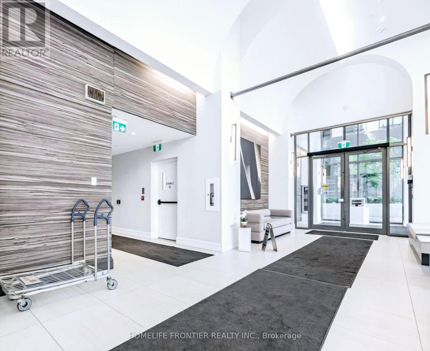 3810 - 39 Roehampton Avenue, Toronto (Mount Pleasant West), Ontario  M4P 0G1 - Photo 11 - C12838142