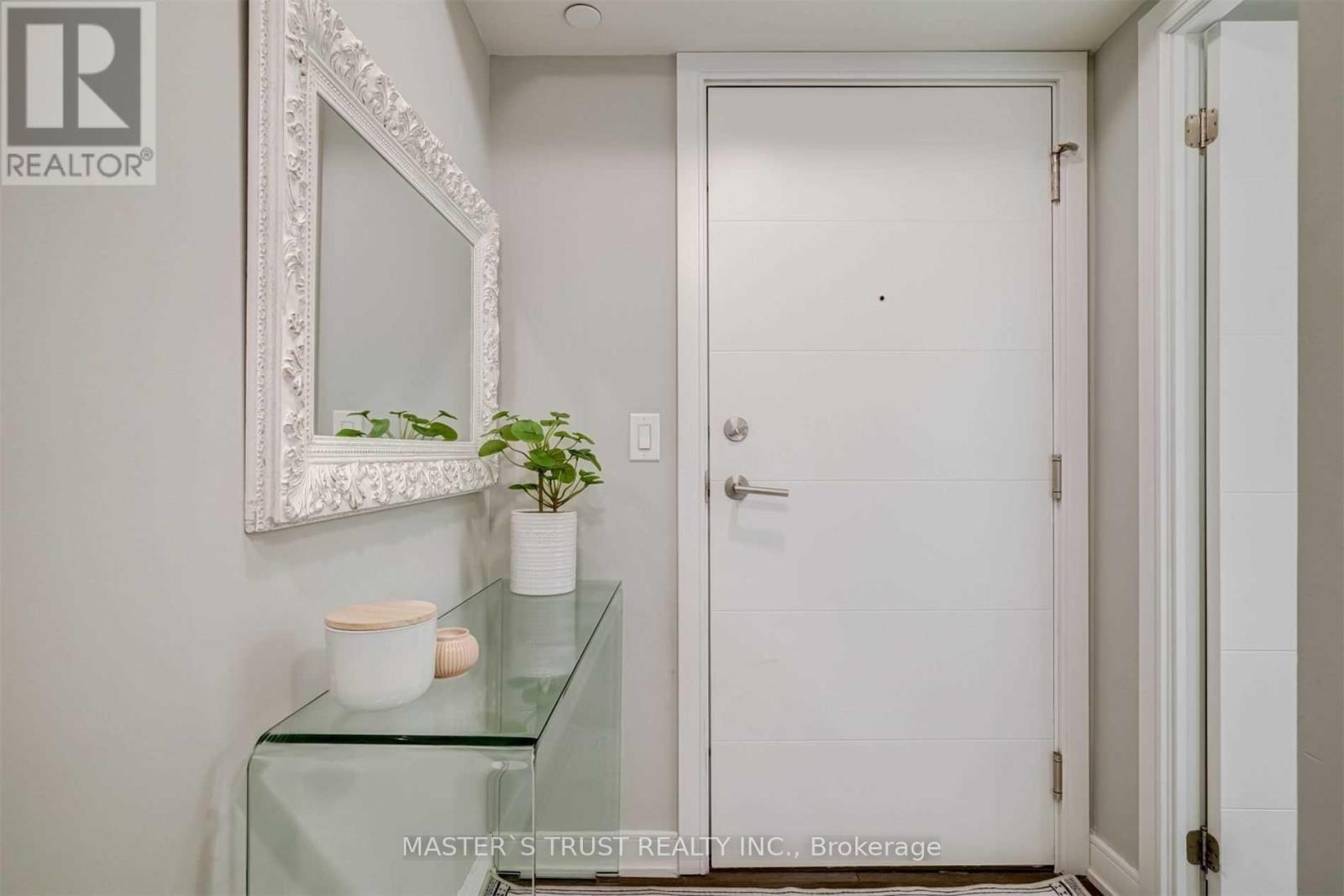 731 - 525 Adelaide Street W, Toronto (Waterfront Communities), Ontario  M5V 0N7 - Photo 11 - C12838306