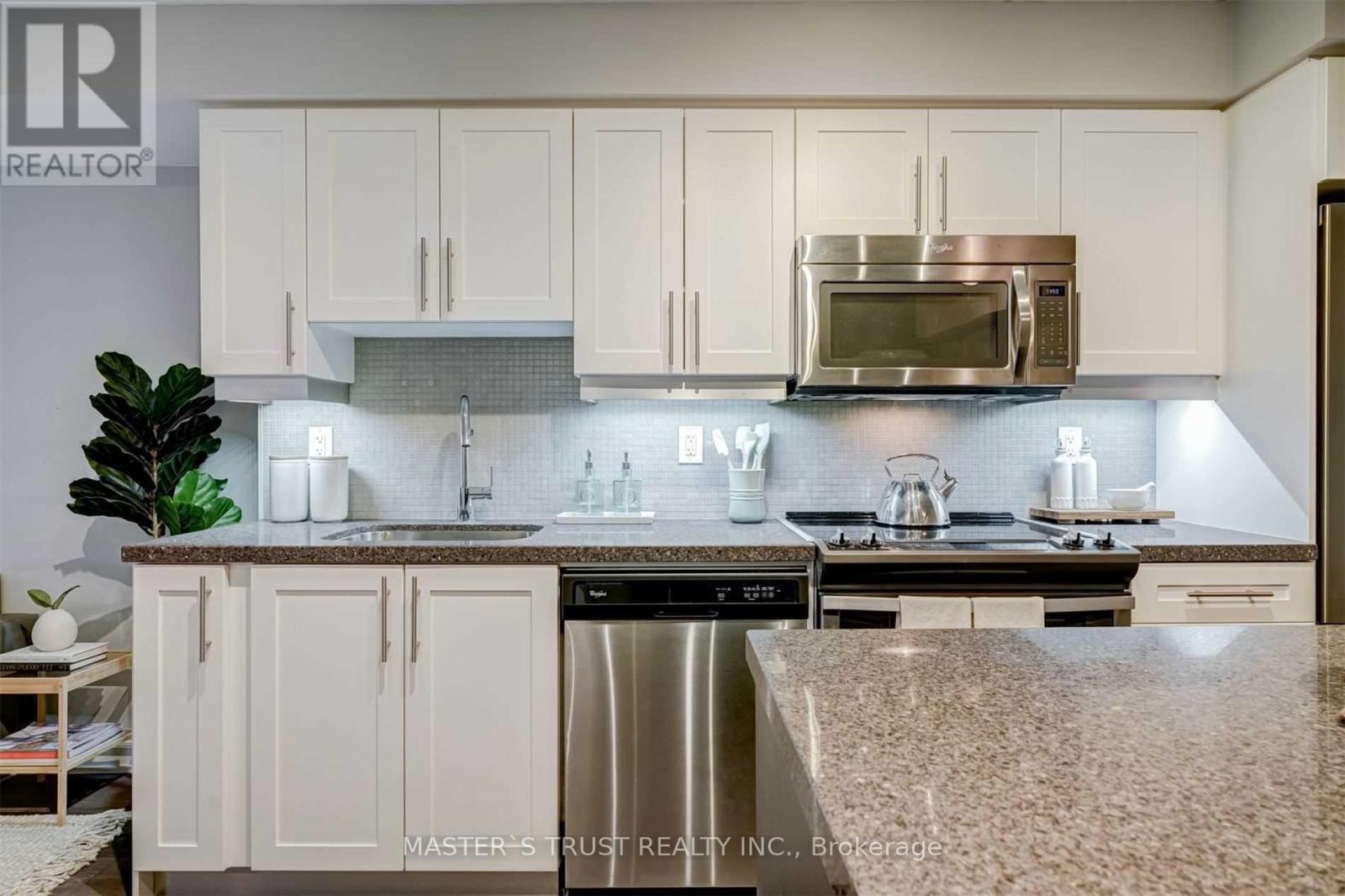 731 - 525 Adelaide Street W, Toronto (Waterfront Communities), Ontario  M5V 0N7 - Photo 7 - C12838306