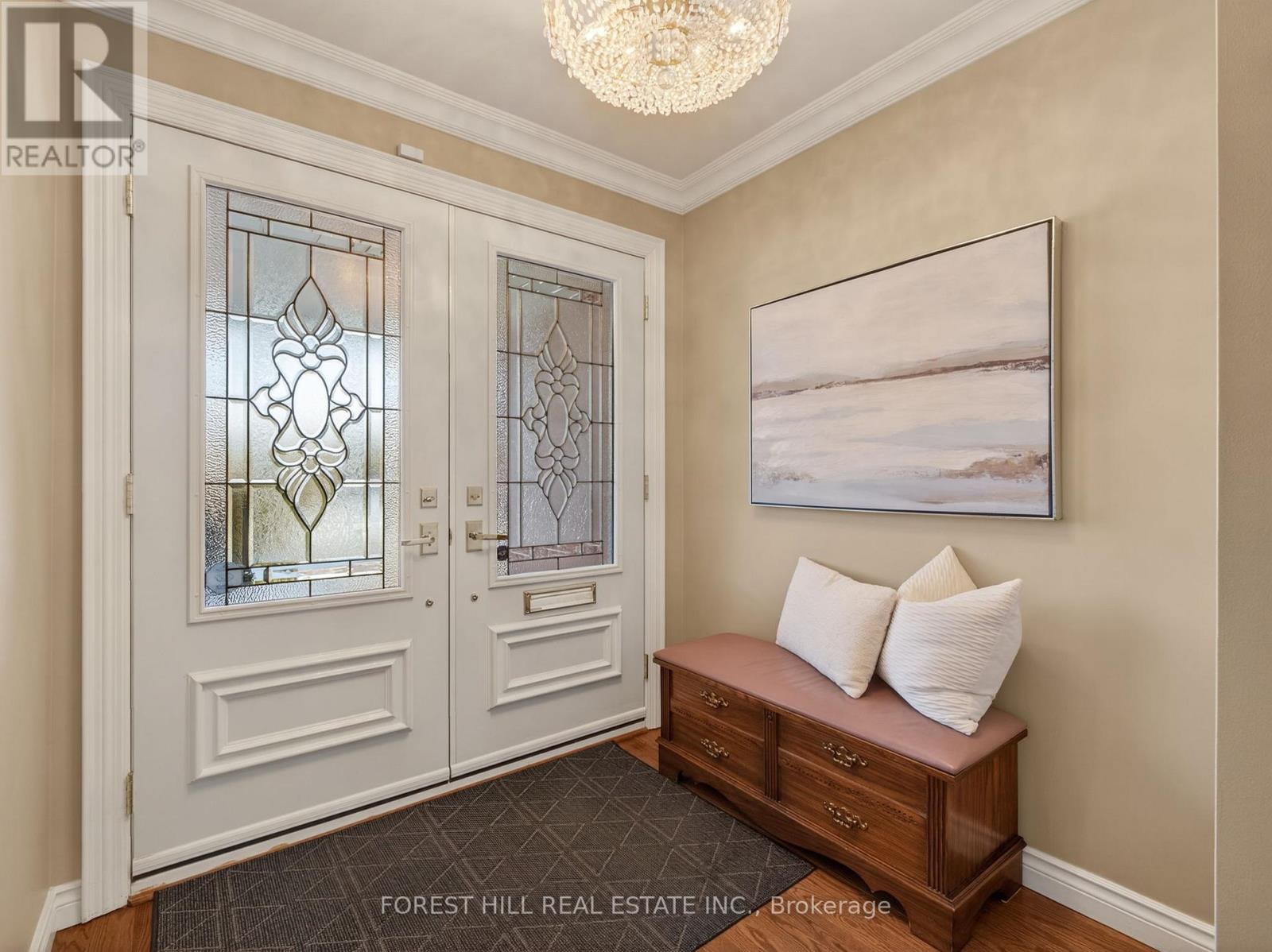 694 Conacher Drive, Toronto, Ontario  M2M 3N6 - Photo 3 - C12838330