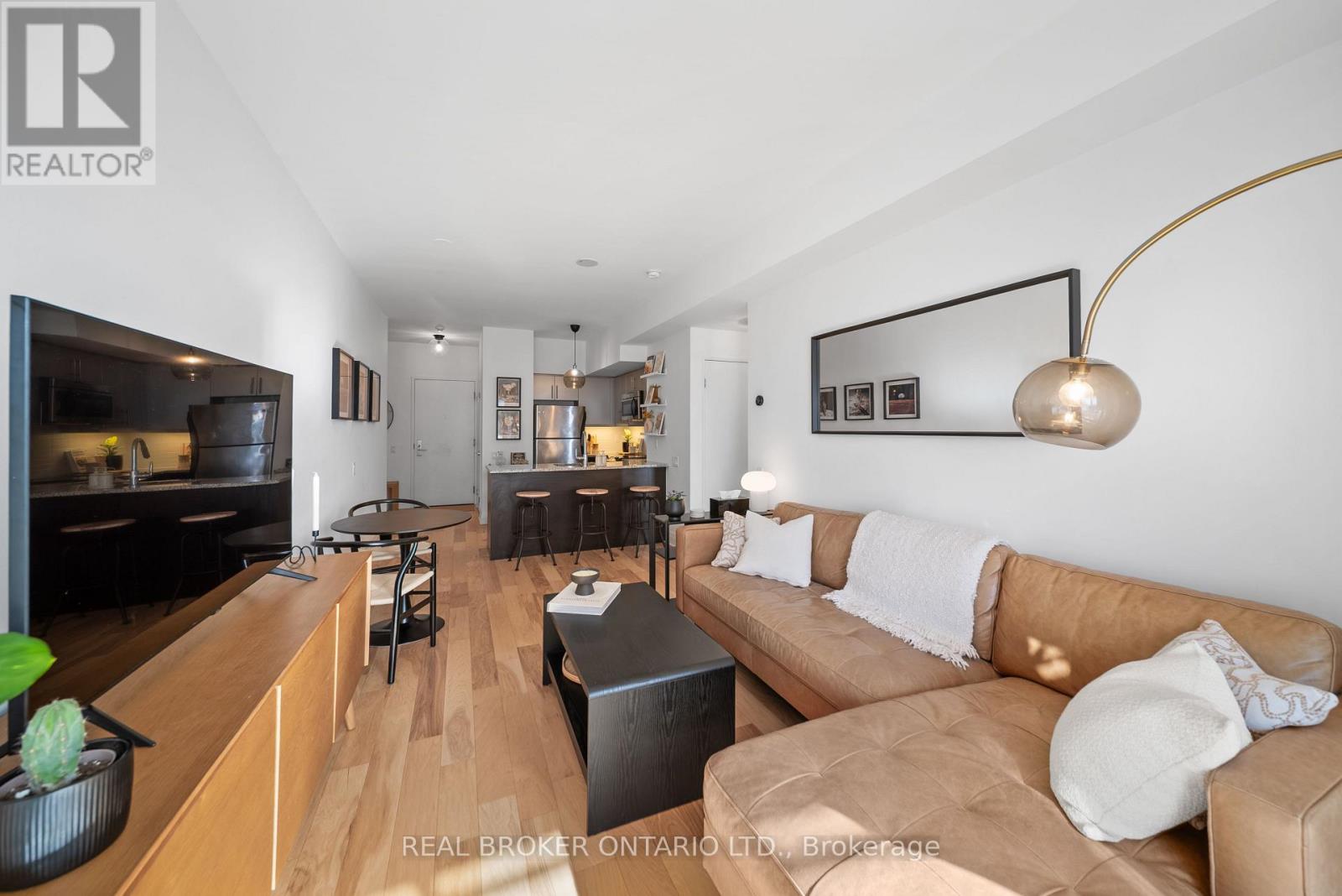 1305 - 83 Redpath Avenue, Toronto, Ontario  M4S 0A2 - Photo 1 - C12838388