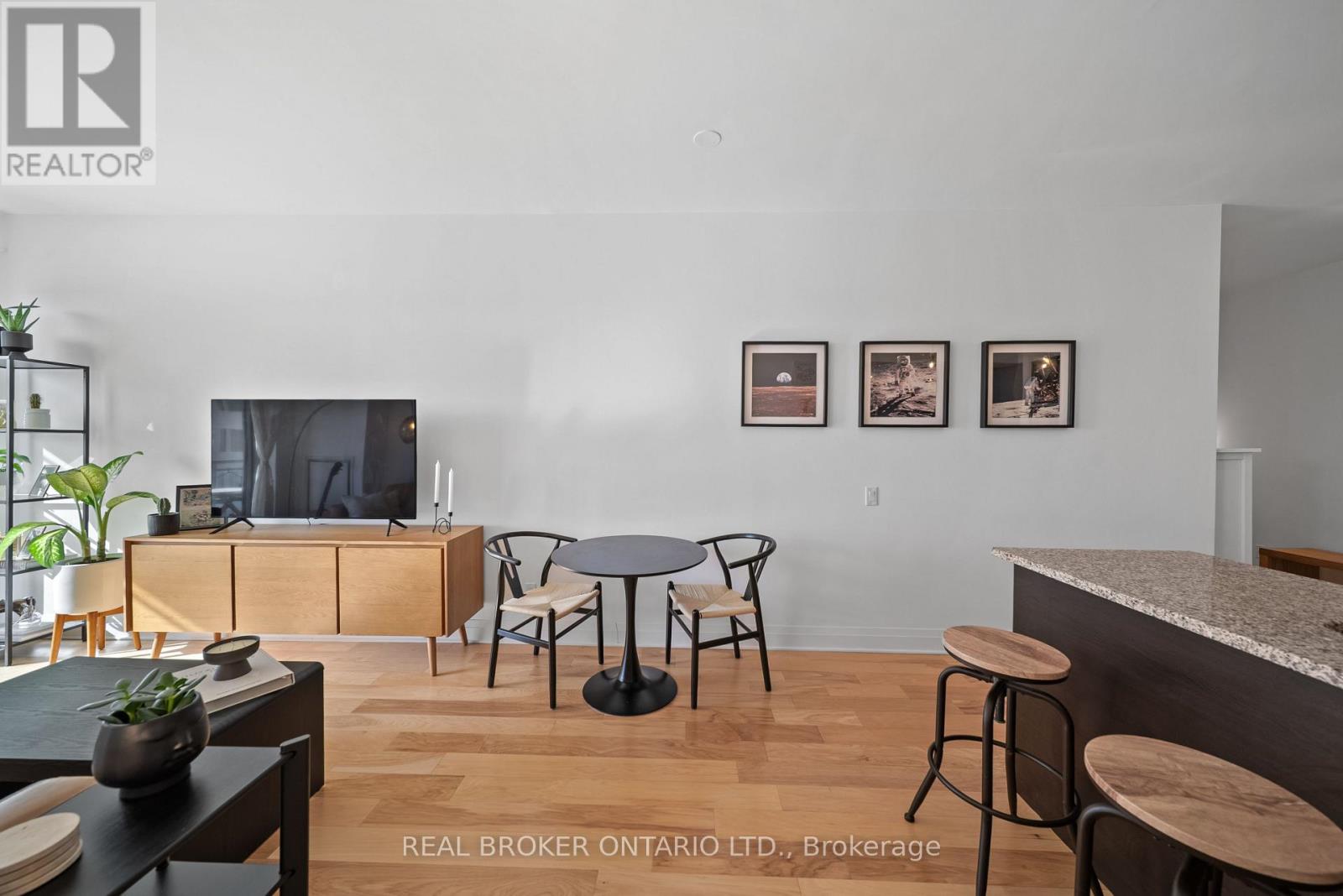 1305 - 83 Redpath Avenue, Toronto, Ontario  M4S 0A2 - Photo 9 - C12838388