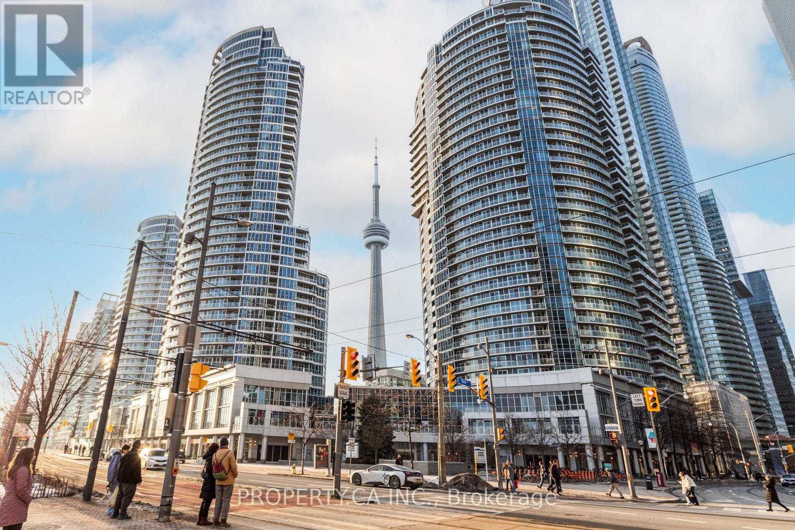 2212 - 77 Harbour Square, Toronto, Ontario  M5J 2S2 - Photo 26 - C12838438