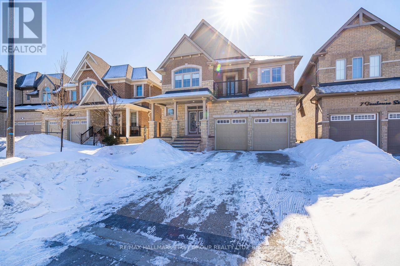 5 Toulouse Street, Whitby, Ontario  L1P 0J2 - Photo 1 - E12838226