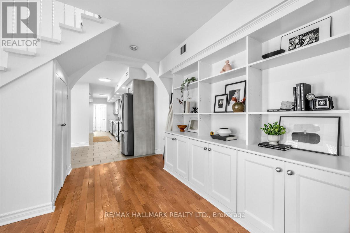 90 Leroy Avenue, Toronto, Ontario  M4J 4G8 - Photo 10 - E12838260