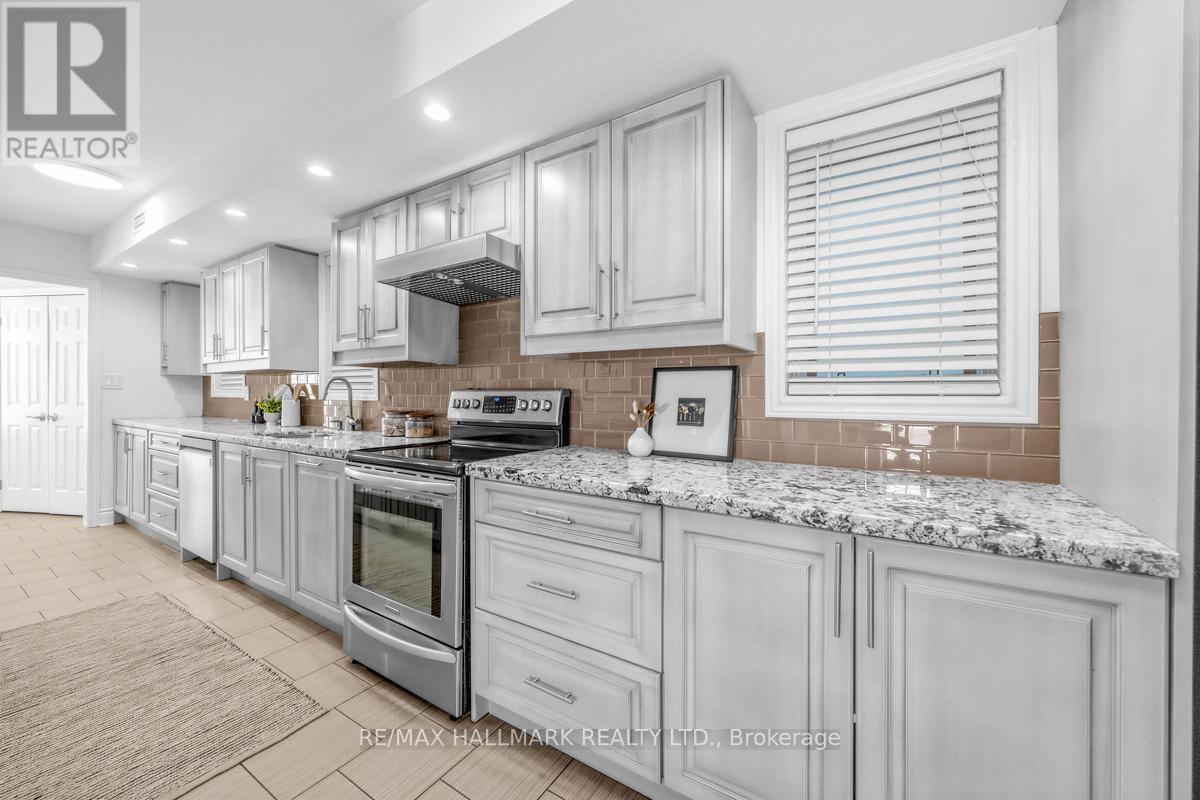 90 Leroy Avenue, Toronto, Ontario  M4J 4G8 - Photo 17 - E12838260