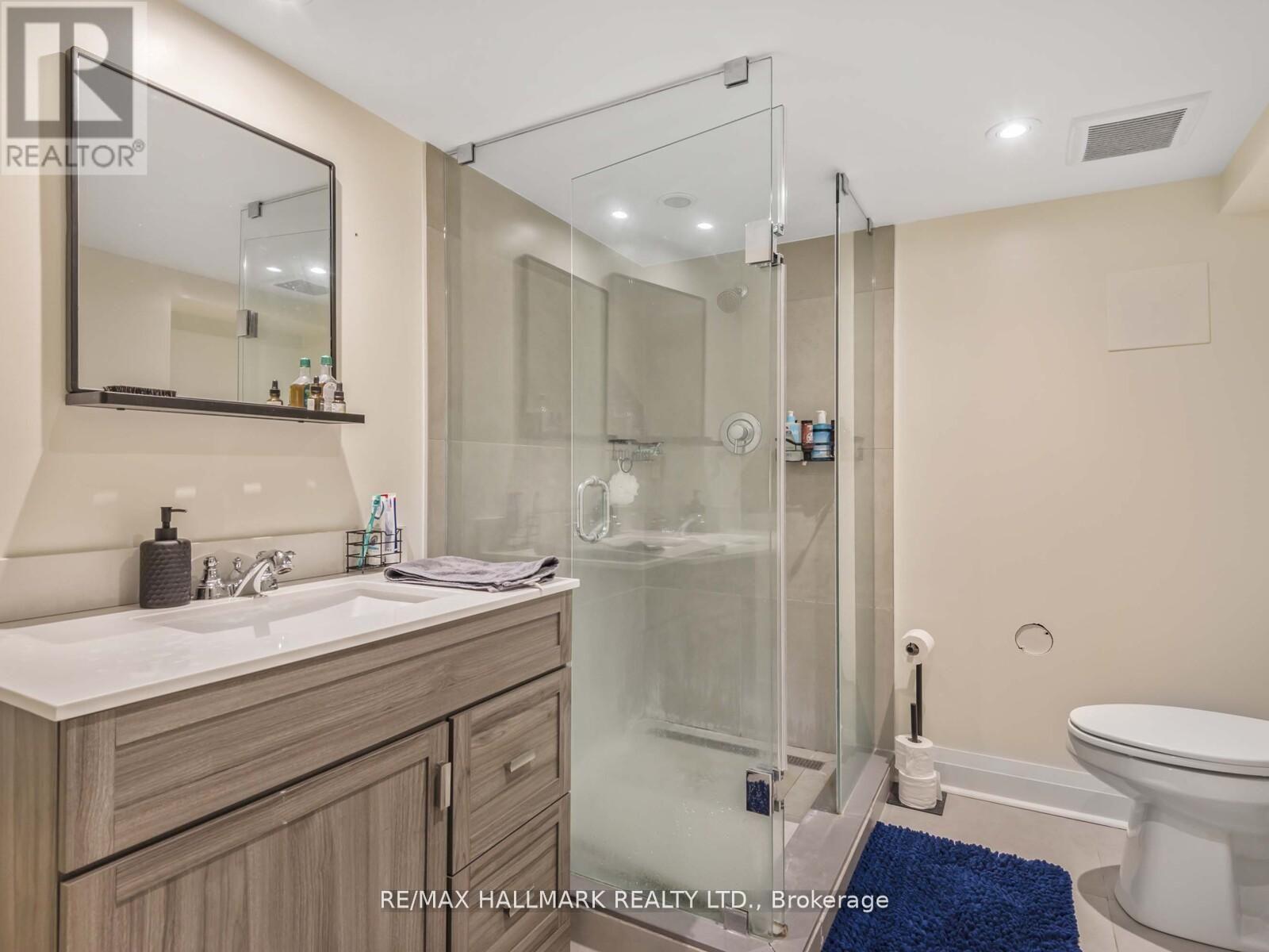 90 Leroy Avenue, Toronto, Ontario  M4J 4G8 - Photo 36 - E12838260