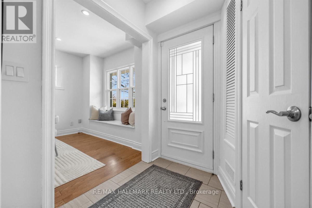 90 Leroy Avenue, Toronto, Ontario  M4J 4G8 - Photo 4 - E12838260