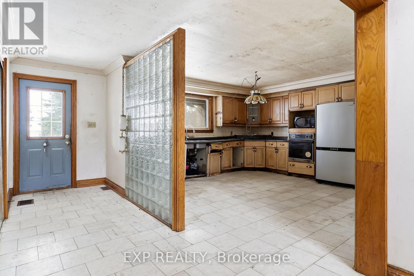 1622 Burns Street E, Whitby, Ontario  L1N 9E2 - Photo 17 - E12838288