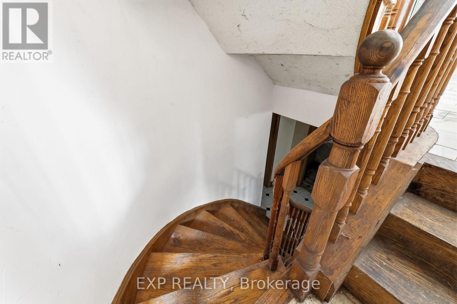 1622 Burns Street E, Whitby, Ontario  L1N 9E2 - Photo 37 - E12838288