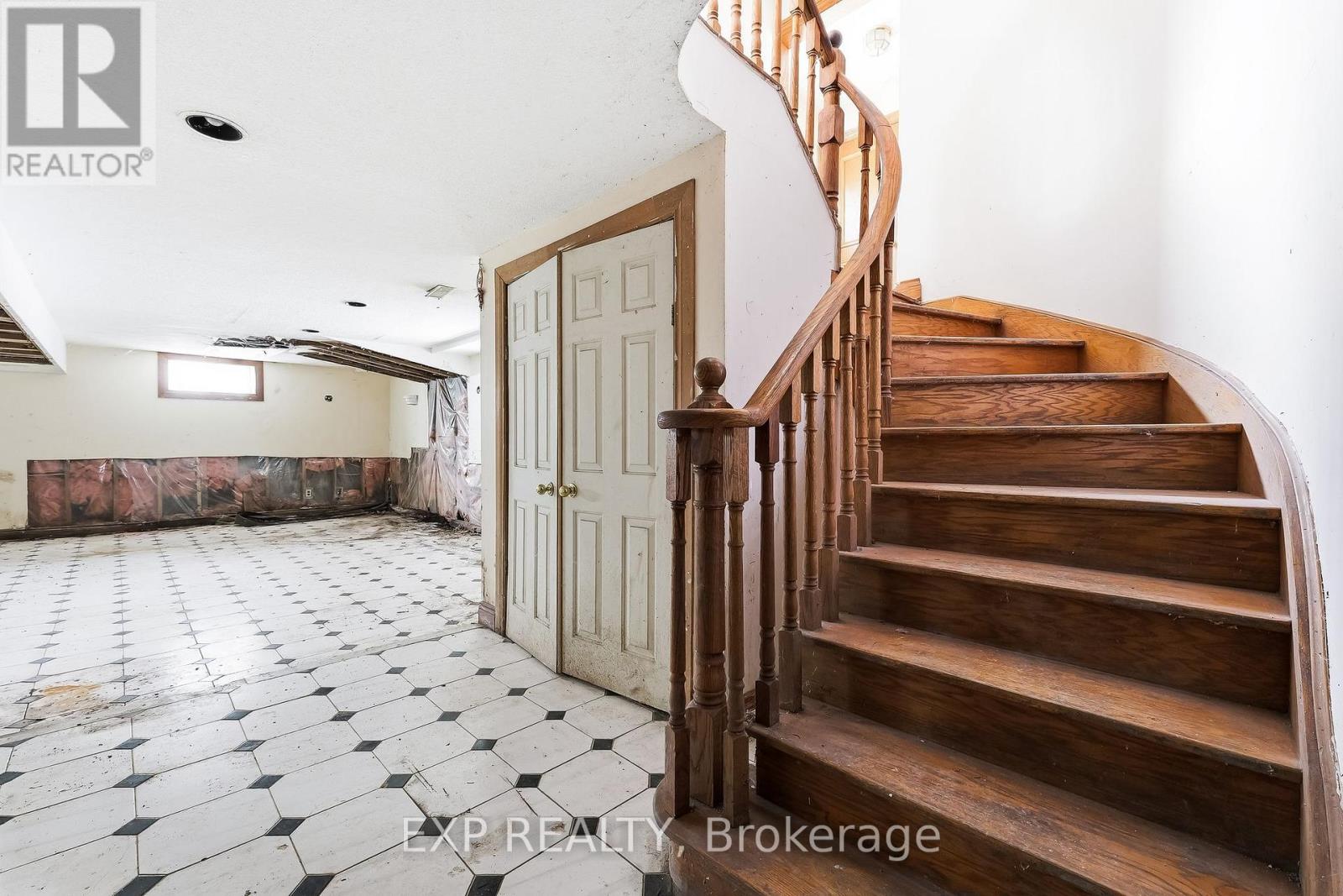 1622 Burns Street E, Whitby, Ontario  L1N 9E2 - Photo 38 - E12838288