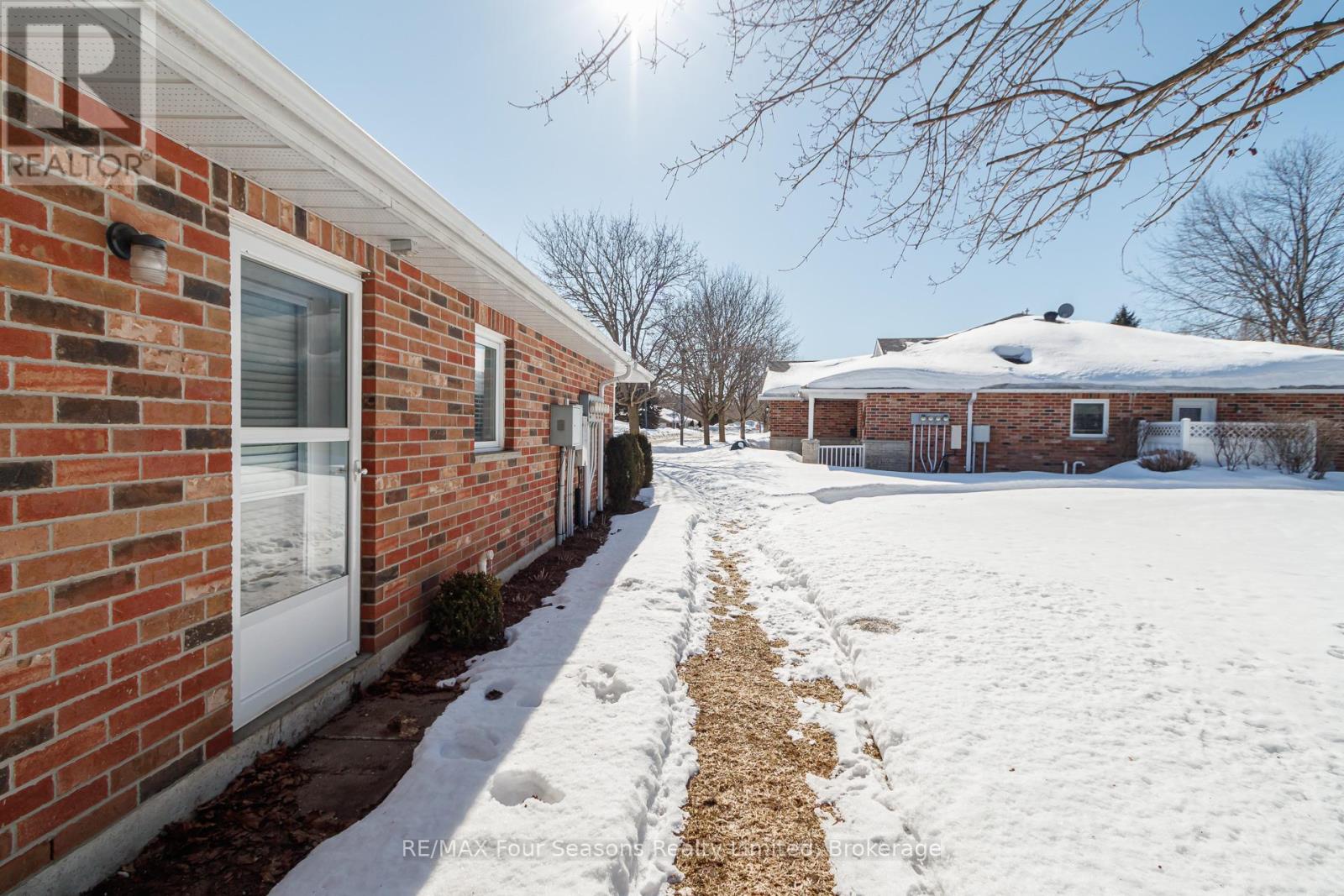 4 - 275 Huron Street, Clearview, Ontario  L0M 1S0 - Photo 31 - S12838340