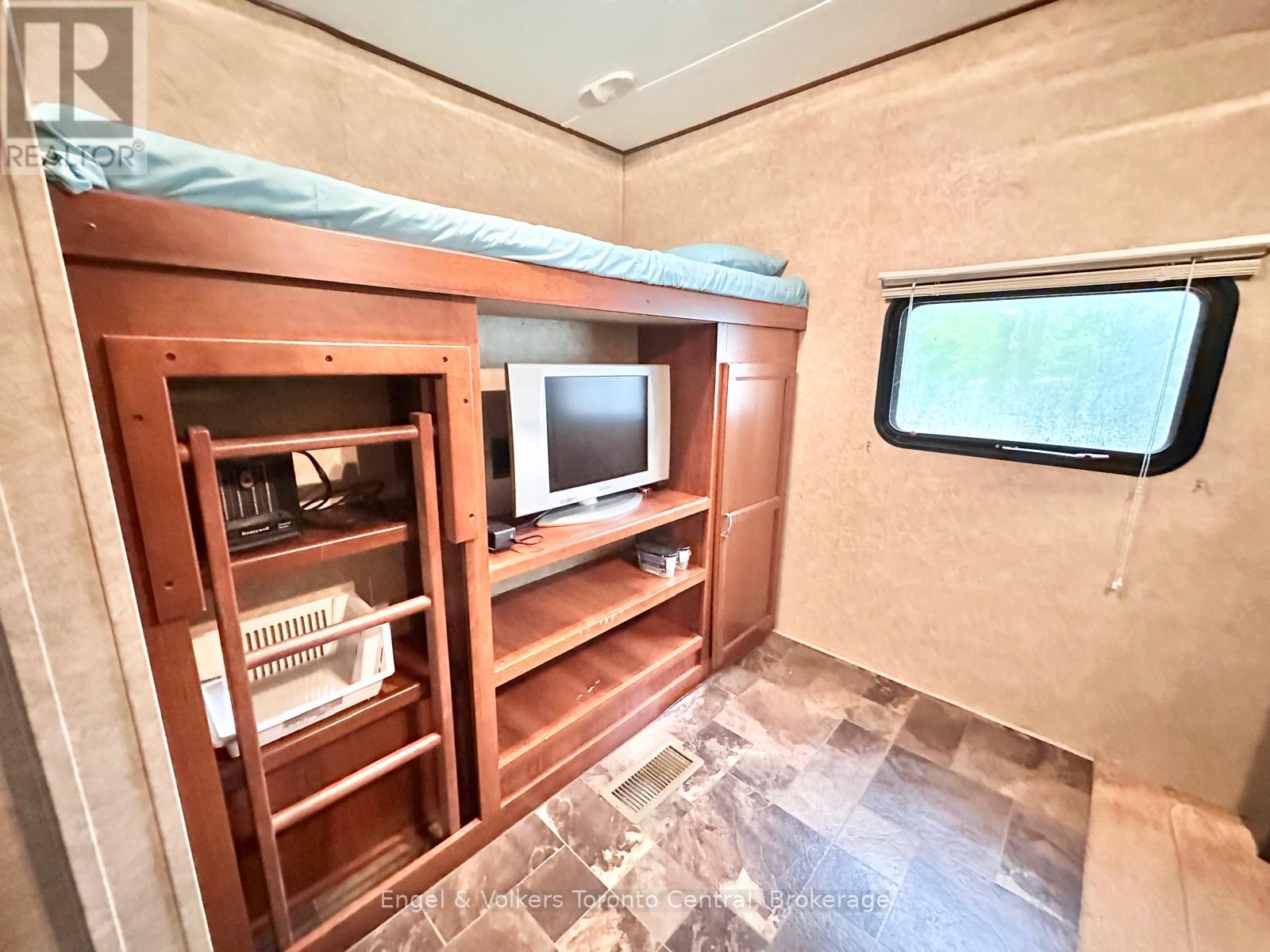 S4 - 7489 Sideroad 5 E, Wellington North, Ontario  N0G 2L0 - Photo 11 - X12831456