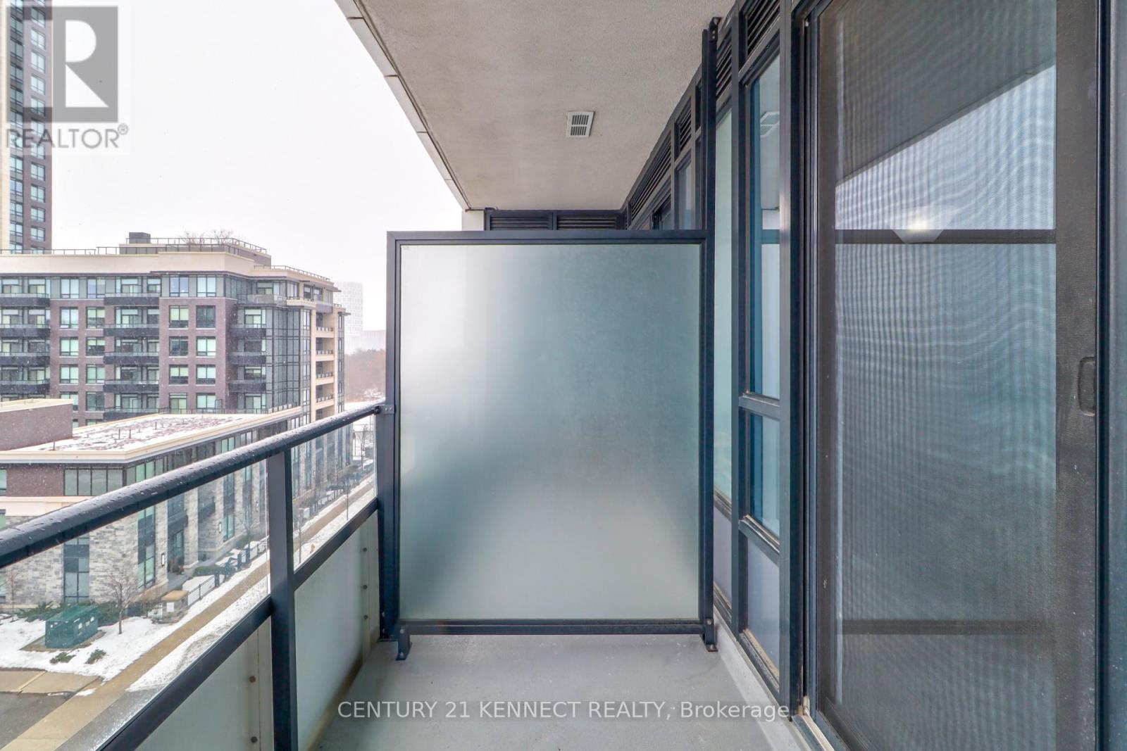 721 - 38 Water Walk Drive, Markham, Ontario L3R 6M8 - Photo 10 - N12838178