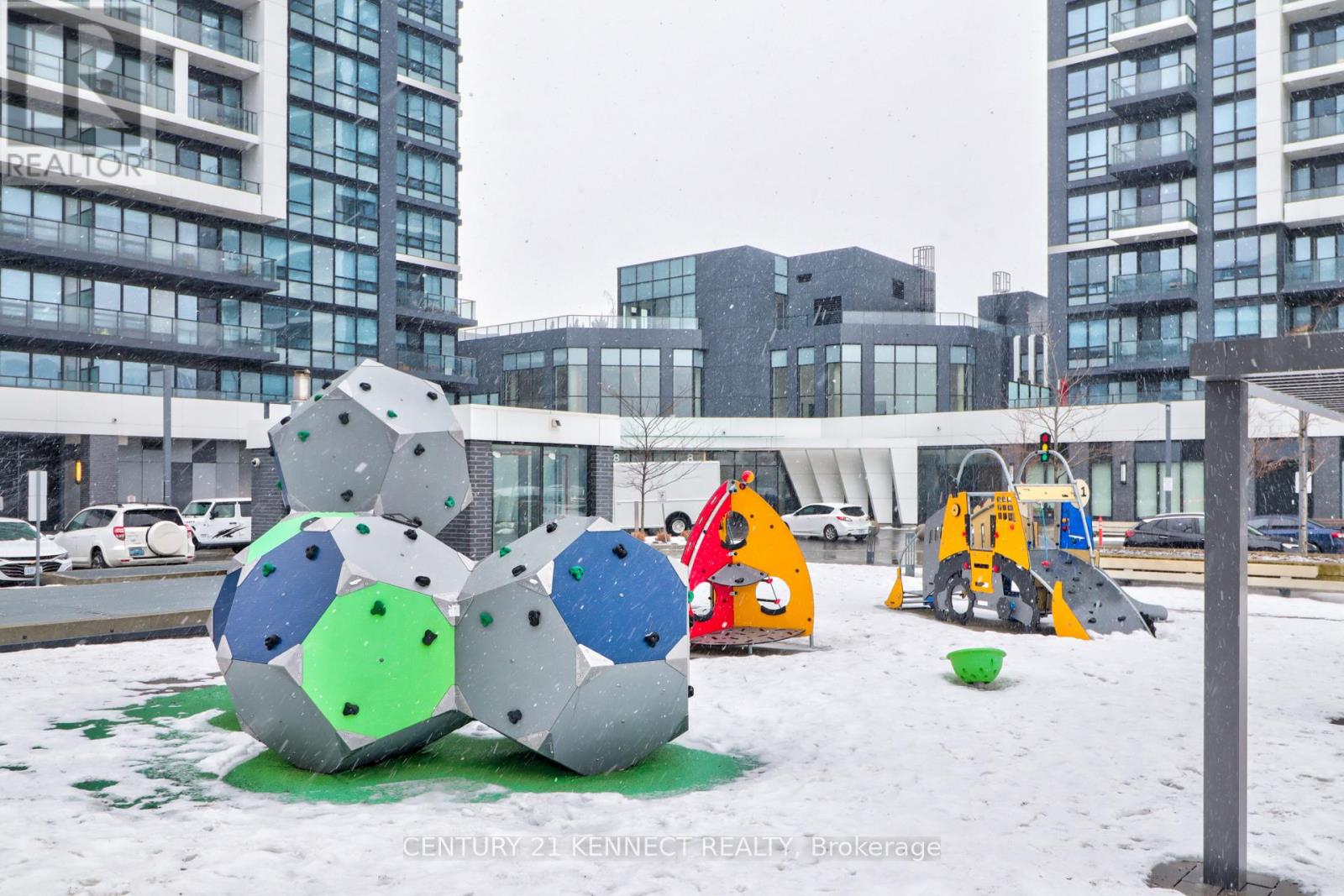 721 - 38 Water Walk Drive, Markham, Ontario L3R 6M8 - Photo 29 - N12838178