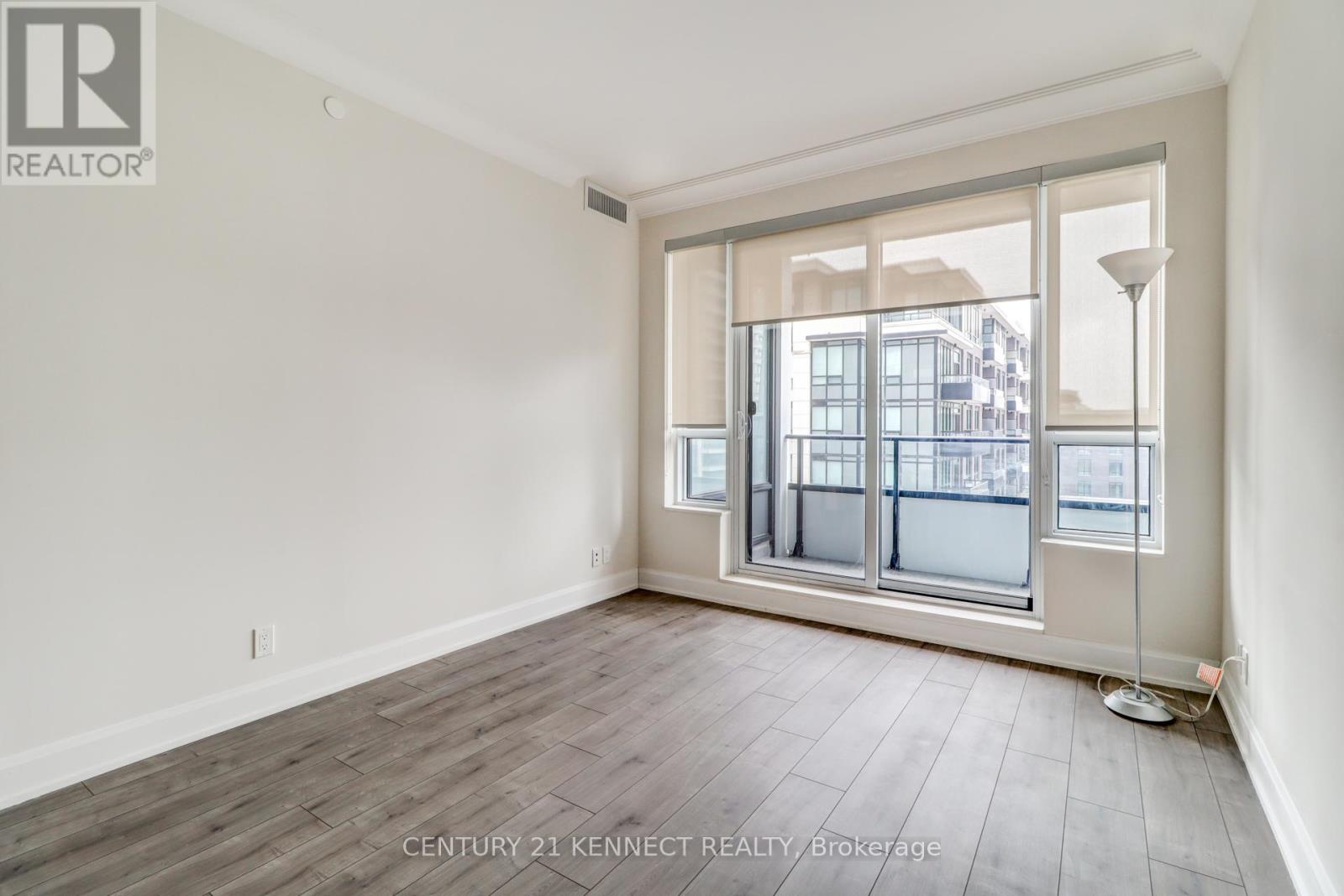 721 - 38 Water Walk Drive, Markham, Ontario L3R 6M8 - Photo 8 - N12838178