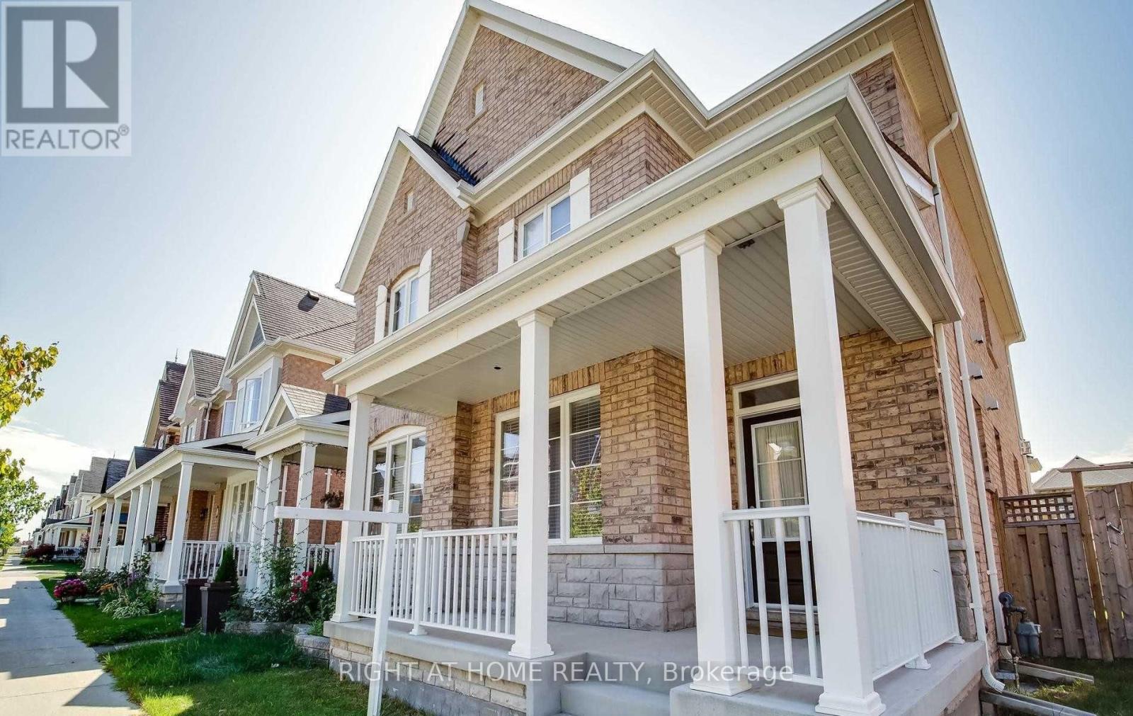 29 Cinemark Avenue, Markham (Cornell), Ontario  L6B 0W1 - Photo 2 - N12838274