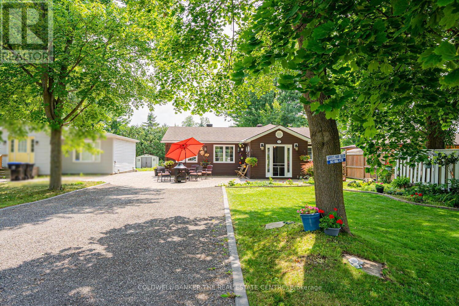 1127 Shore Acres Drive, Innisfil, Ontario  L0L 1R0 - Photo 2 - N12838316